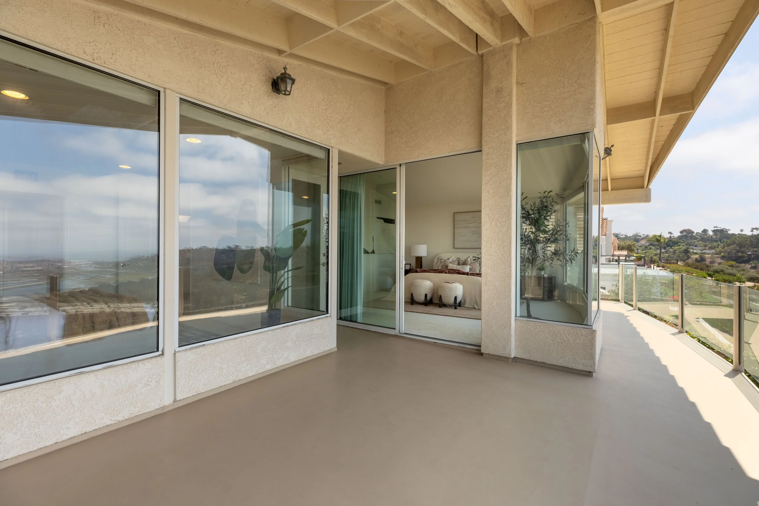 3286_Ocean_Vista_Rd_MLS_Res-53.jpg