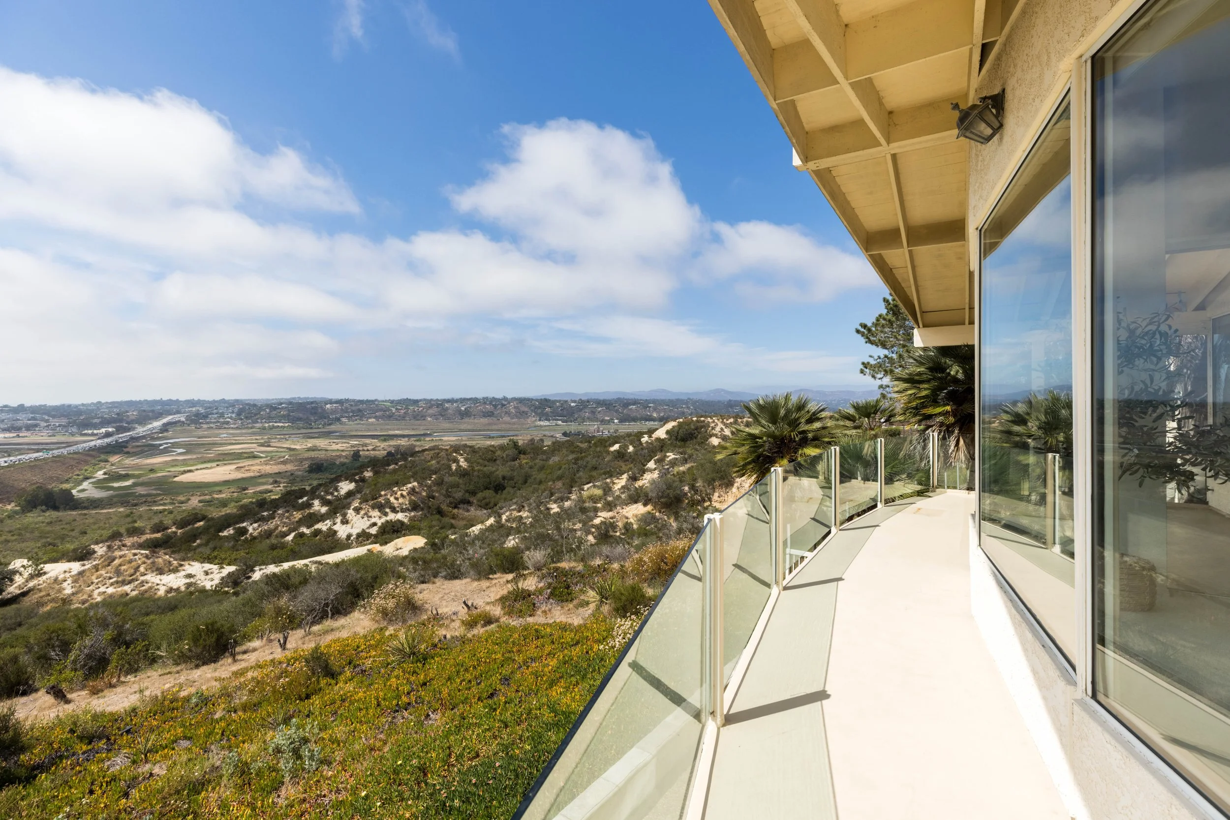 3286_Ocean_Vista_Rd_MLS_Res-48.jpg
