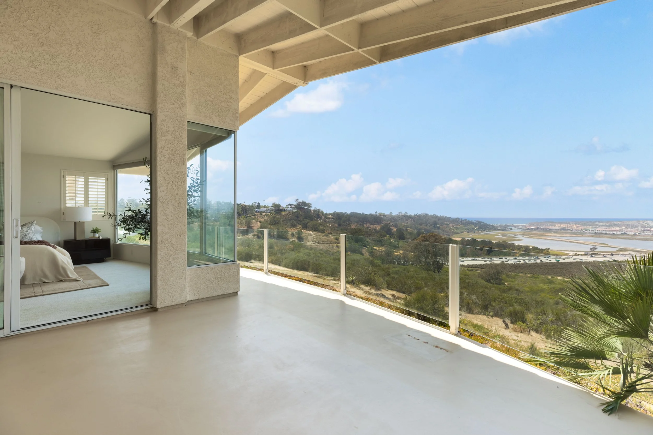 3286_Ocean_Vista_Rd_MLS_Res-54.jpg