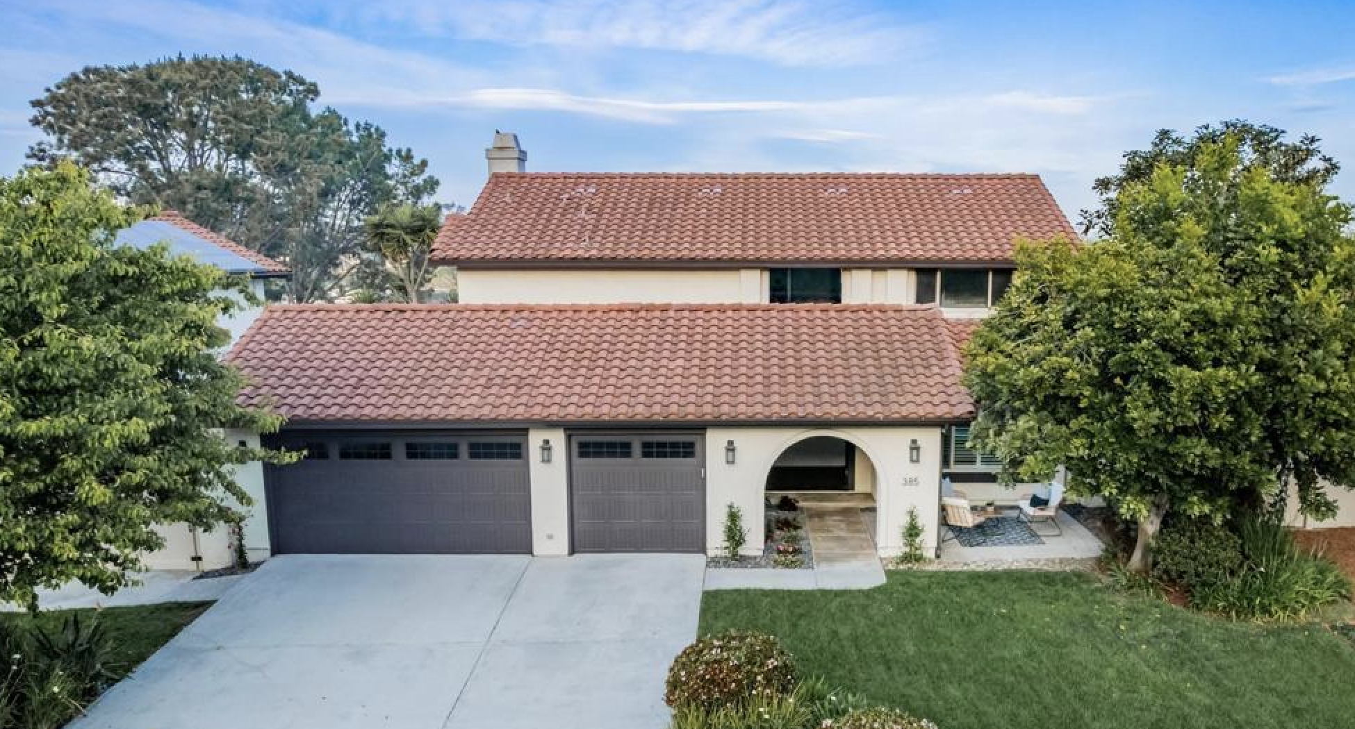 SOLD | 385 Via Montanosa | $2,160,000 | Encinitas