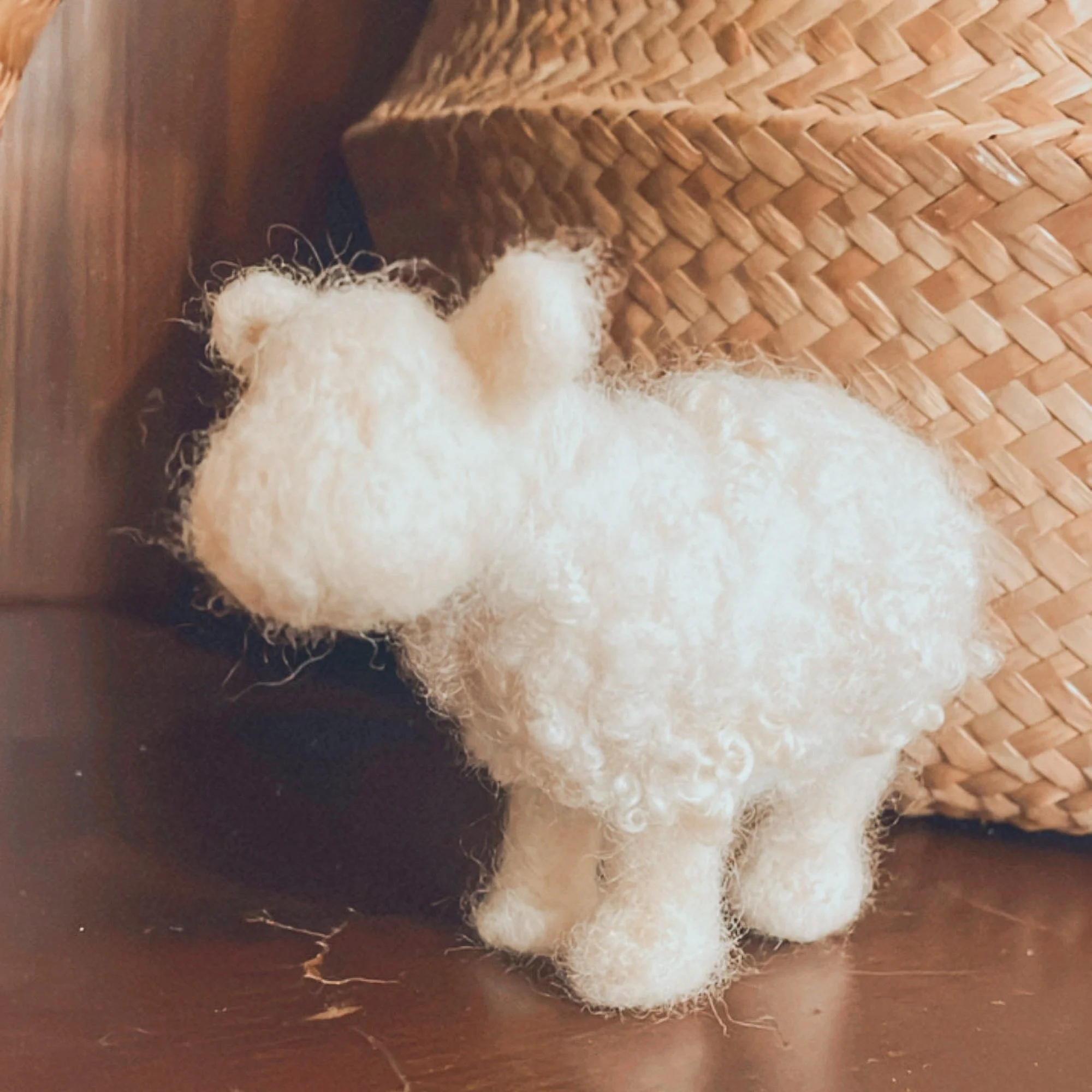 How to needle felt a sheep head and ears