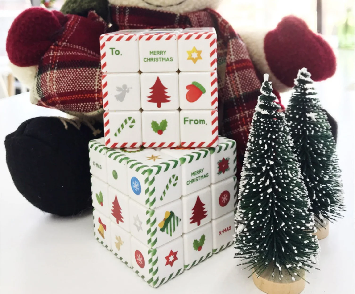 Cube - Christmas.jpg