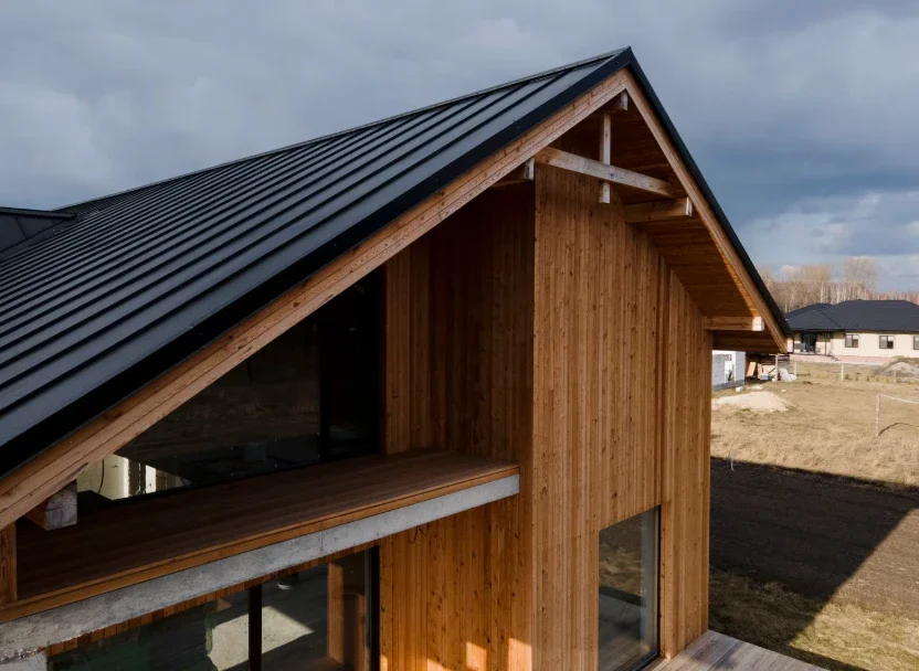 Different Types of Metal Roofing for Brantford Homes: A Complete Guide