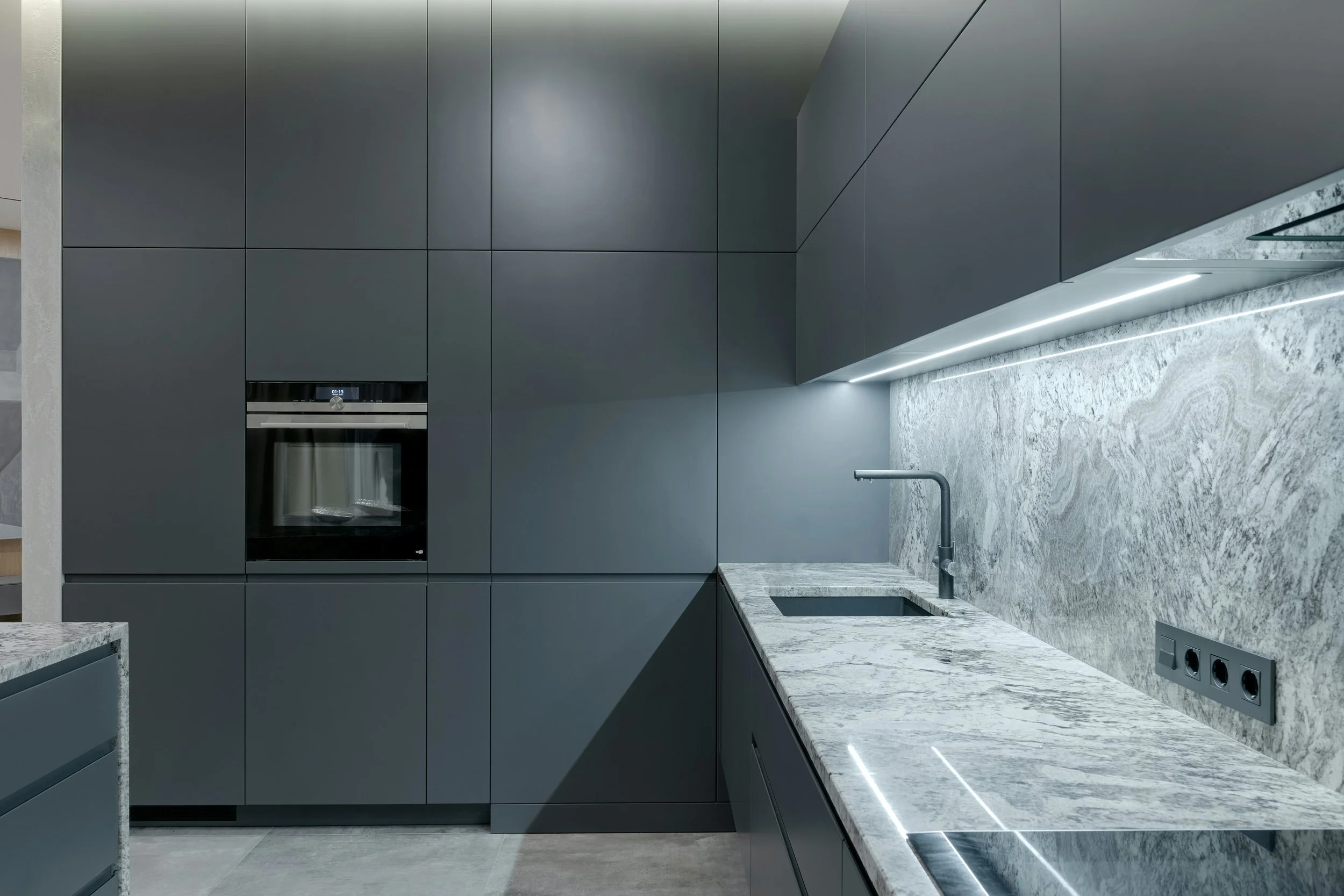 Glass Splashbacks are the Ultimate Upgrade for Every Room!