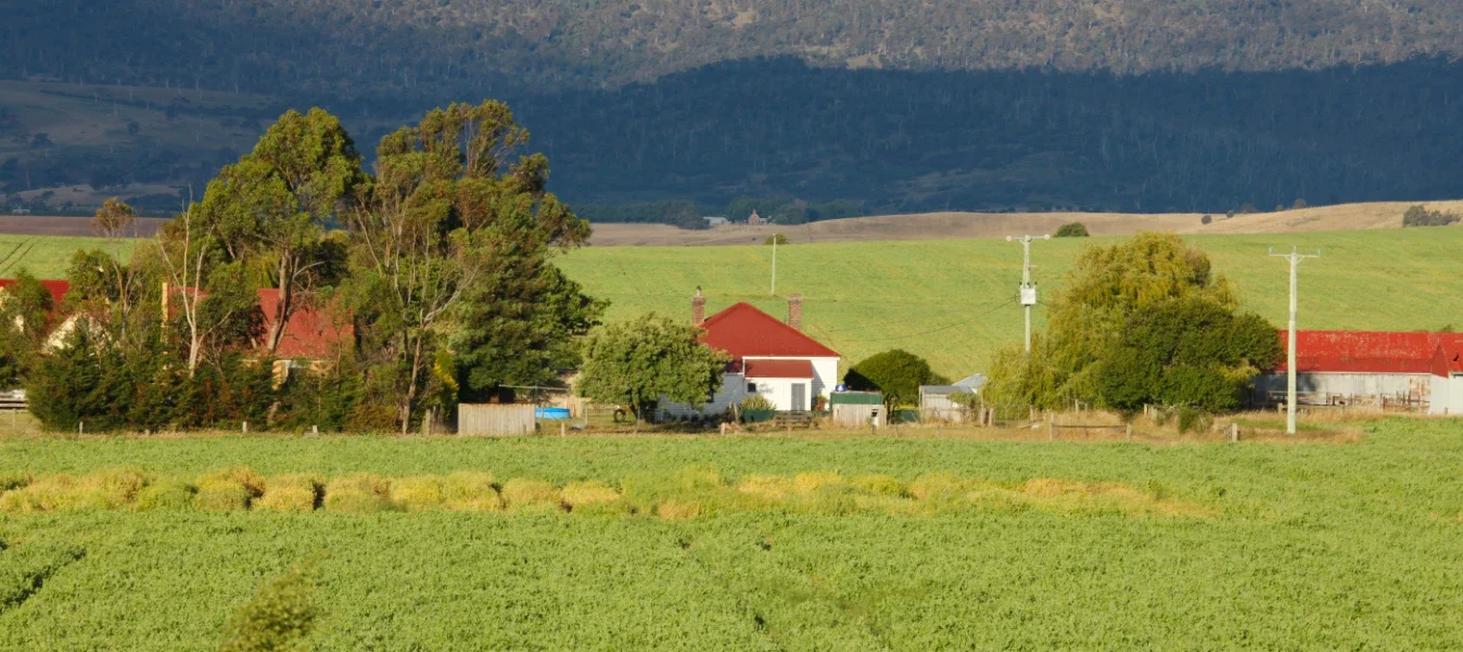 3 Sustainable Home Features to Have When Considering a Move to Agricultural Land