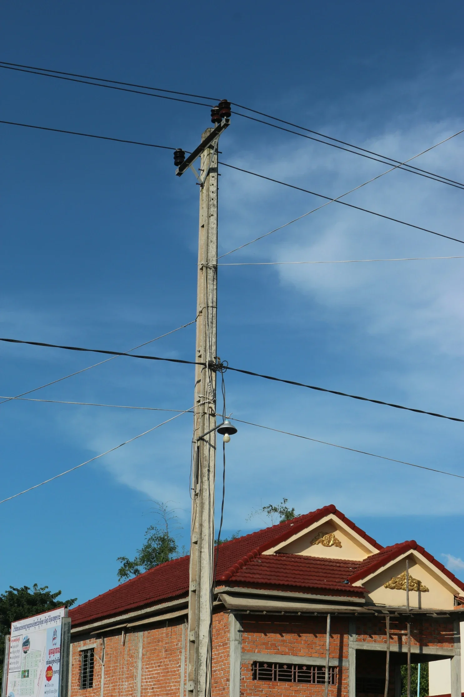 Power Pole Installation Sydney: The Hidden Design Benefits of Upgrading to a Private Power Pole Around Your Property