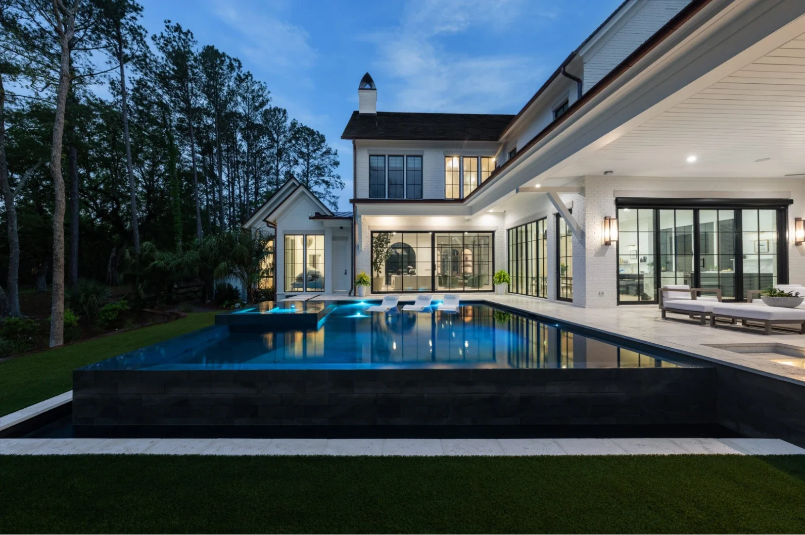 Designing and Building Luxury Pools in Charleston, SC: A Comprehensive Approach to Custom Outdoor Living