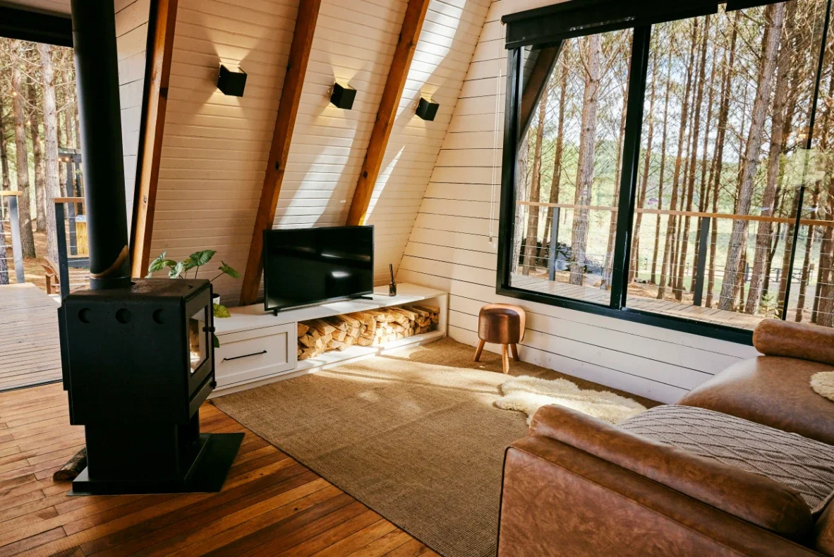 Bring Cozy Design Outdoors: How to Create a Retreat Feel at Home