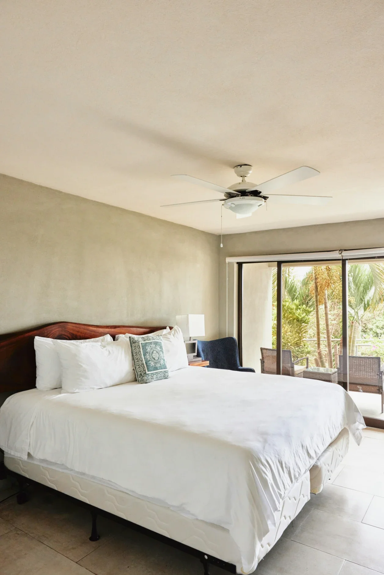 Best Mattress with Zoned Support: How Zones Actually Change Your Support