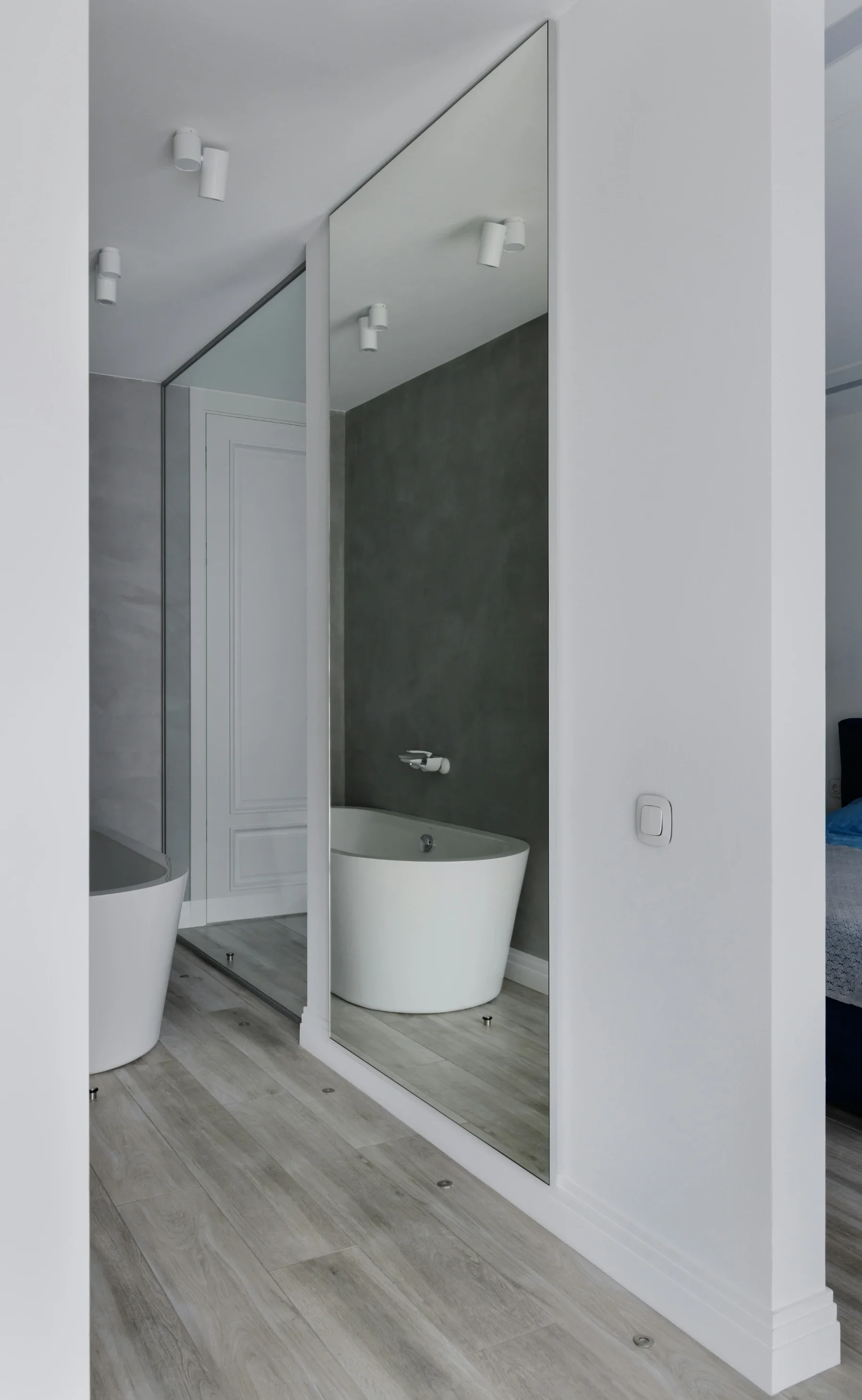 How to Hang a Heavy Mirror Safely on Any Wall