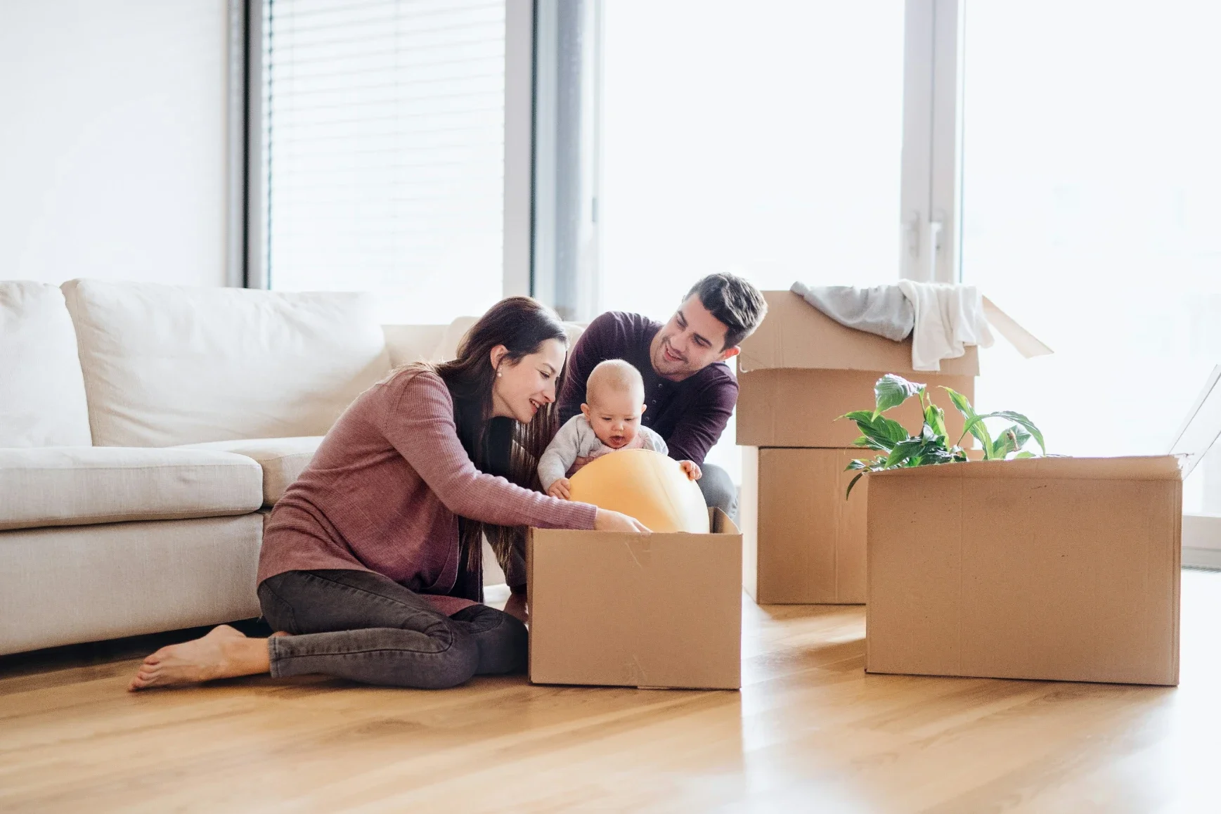 How to Declutter Room by Room Before Your Next Move