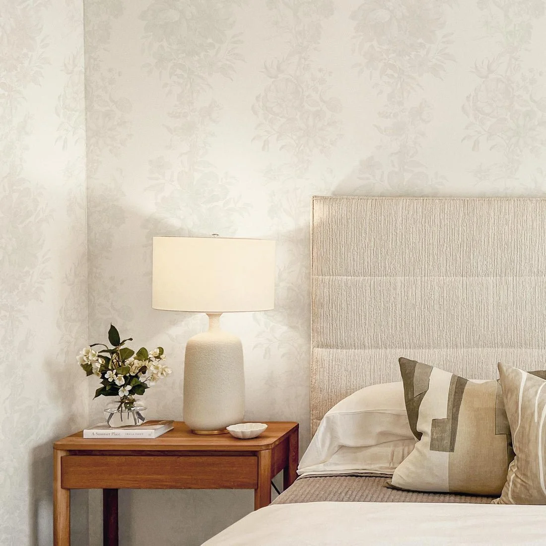 Warm Minimalism: Why Tan Bedrooms Are Everywhere
