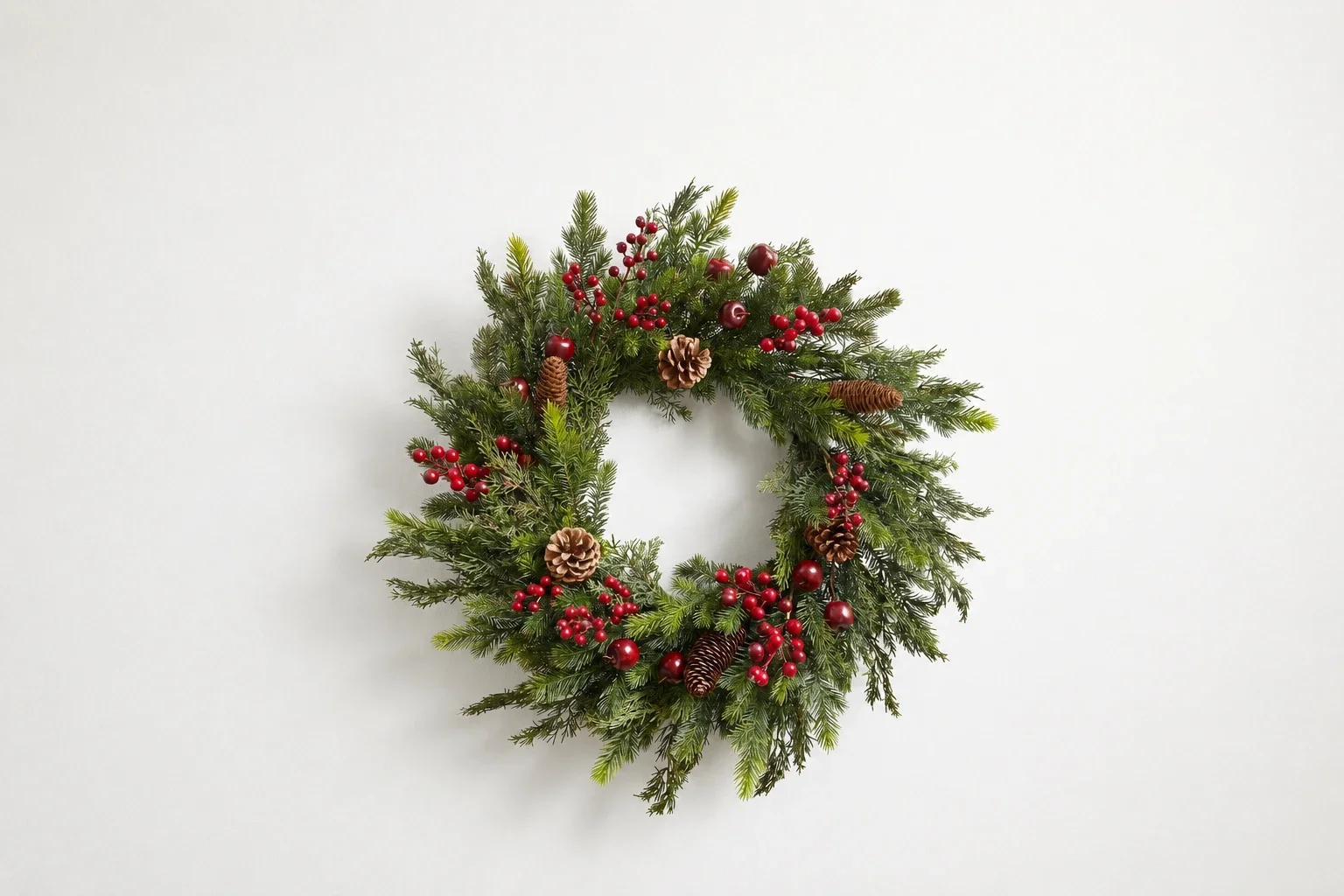 What Makes an Artificial Wreath Look Real? 9 Details That Matter