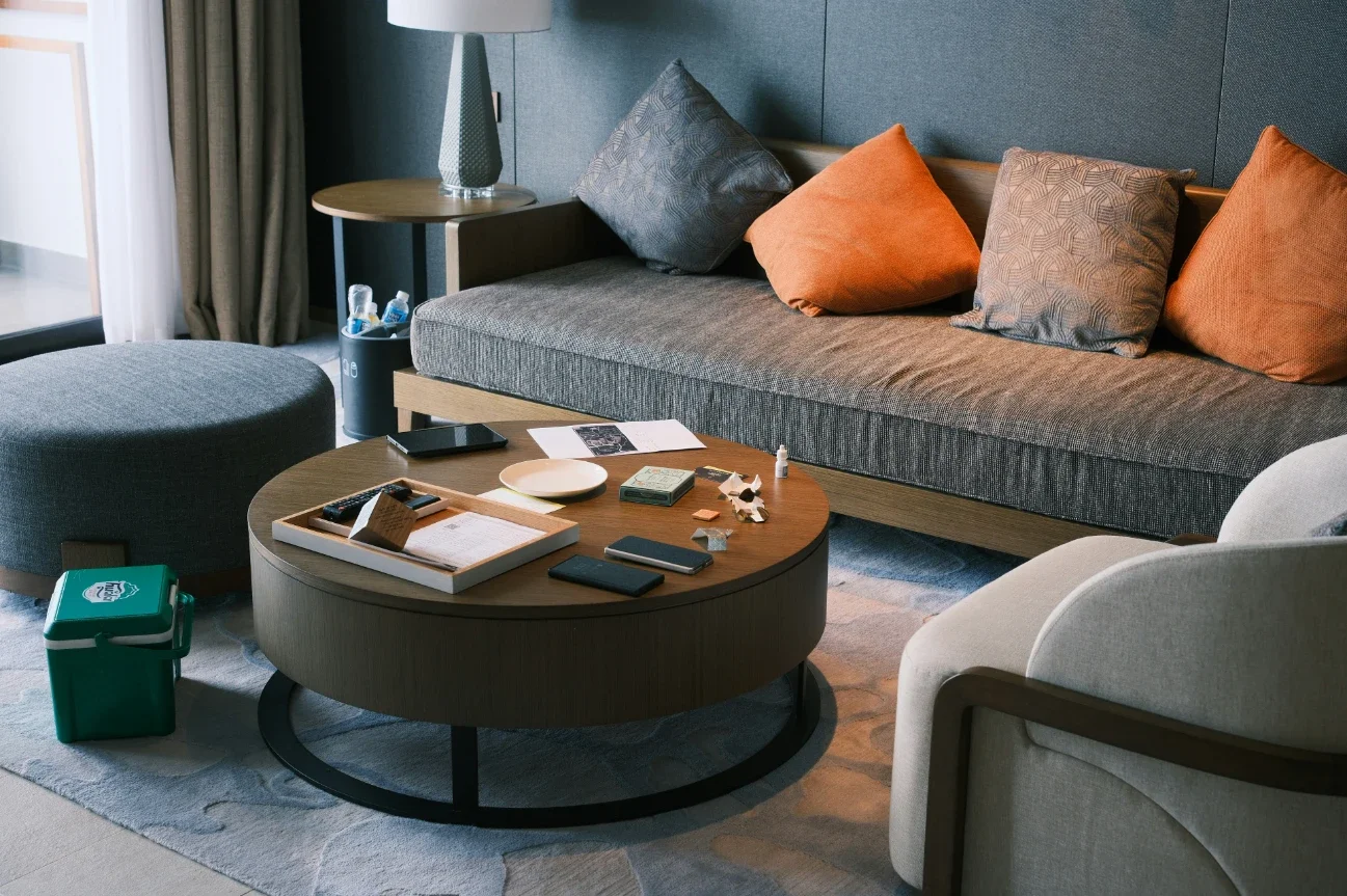 Visual Reference: Optimizing Space Without Sacrificing Style With Multifunctional Furniture