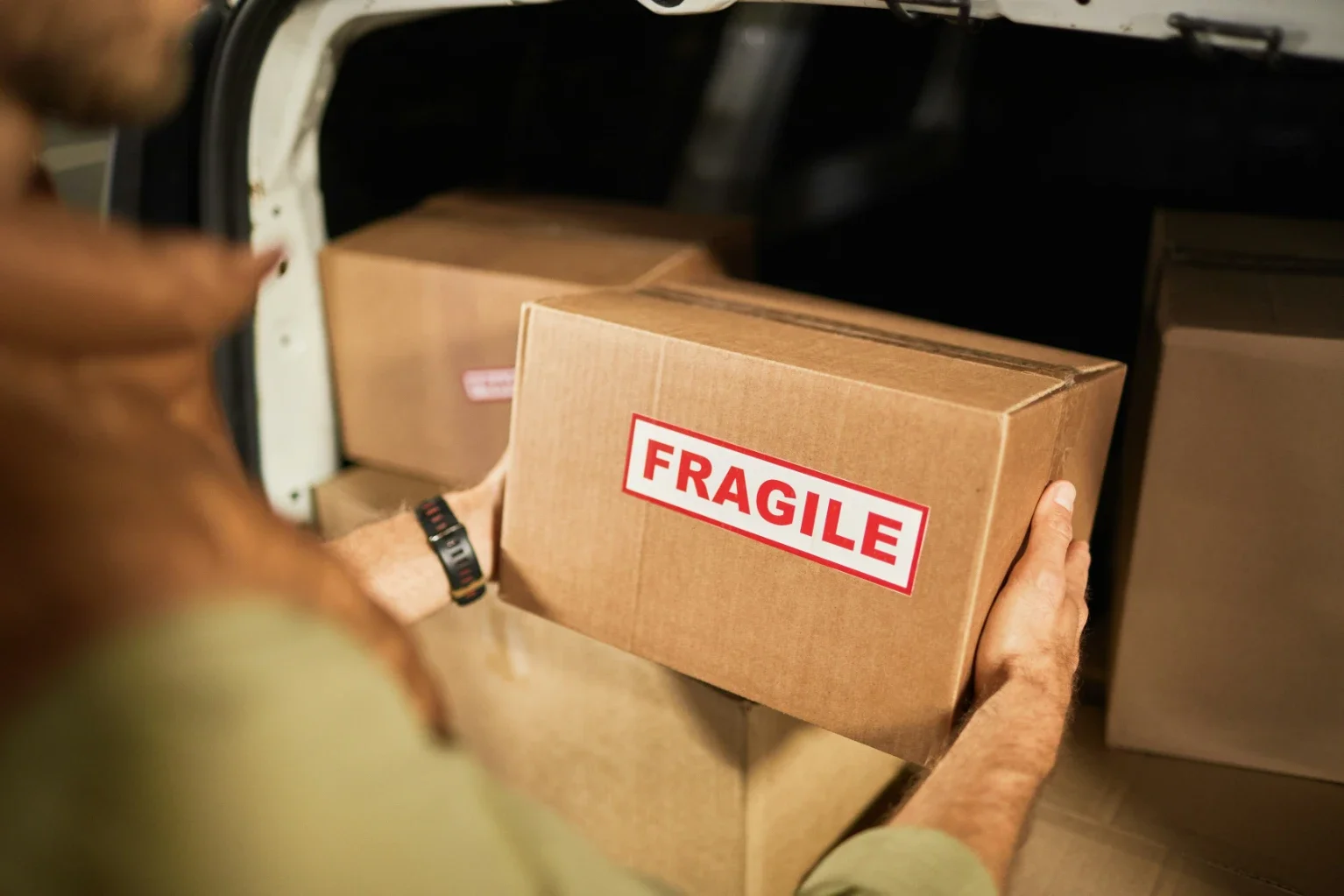 How to Plan a Move When Downsizing Your Home