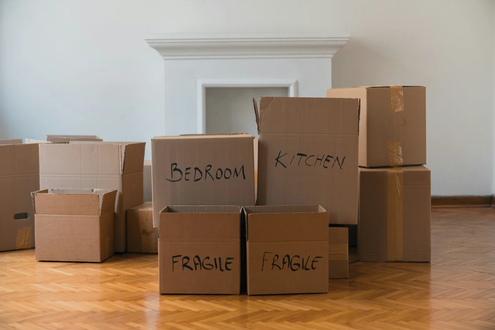 Organize Before the Boxes Arrive: Lists, Labels, and Scheduling