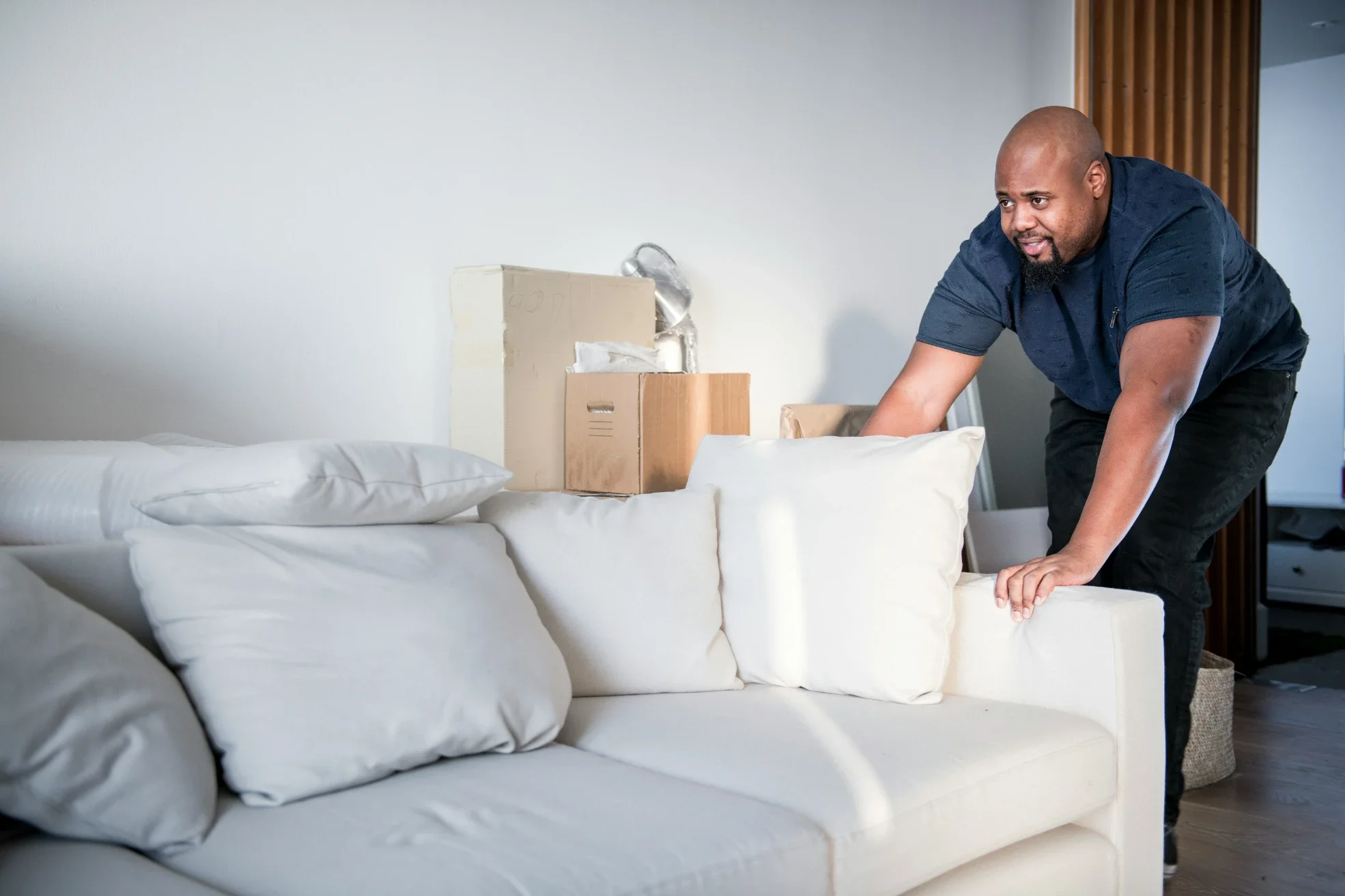 How to Move a Couch: A Practical Guide From Living Room to Truck