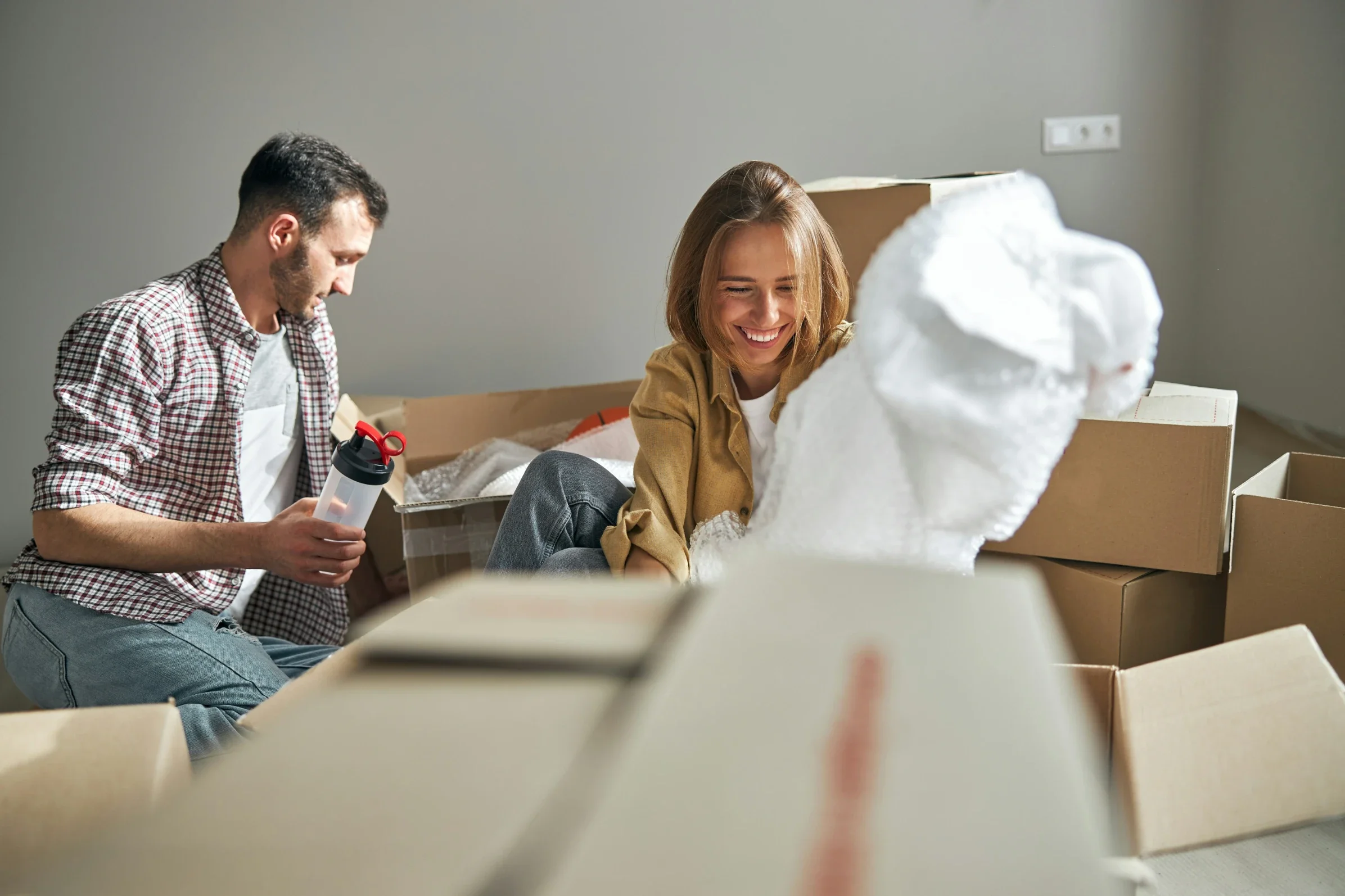 The Best Ways to Ship Household Items Internationally (Without the Stress)