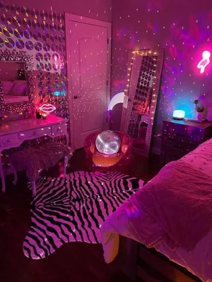 What is Y2k Room Decor Style?