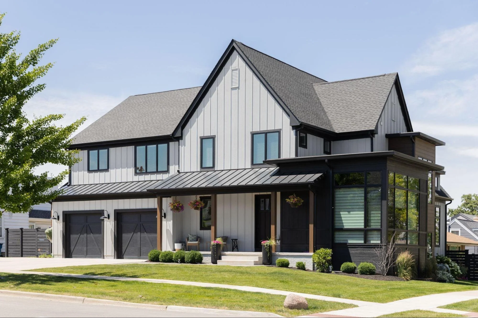 Why Elite Exteriors Pro Is the Only Siding Company in Calgary With No Subcontractors