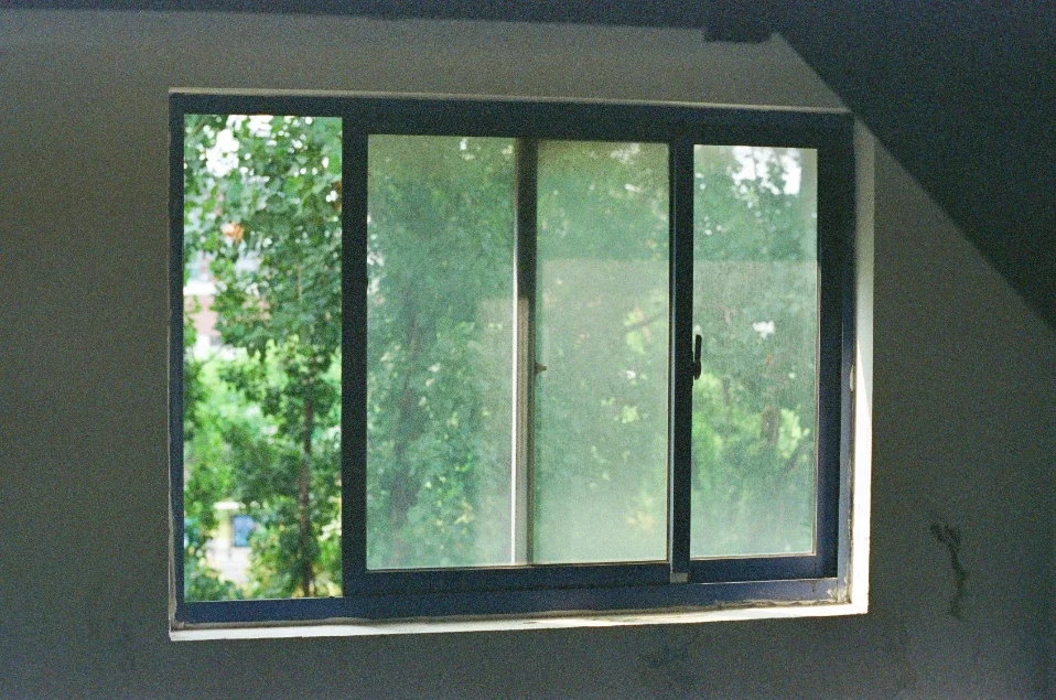Sliding Windows in a Furnished Room: Color, Hardware and the Space That Really Opens