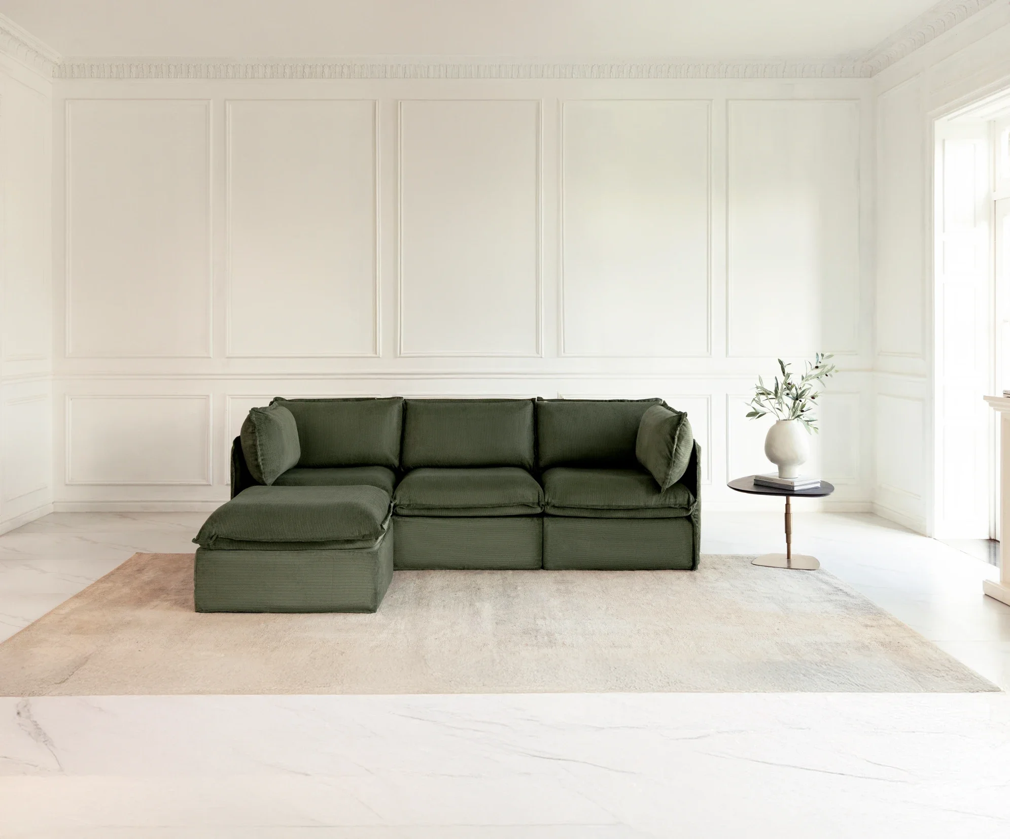 The 5 Machine-Washable Sofas to Consider in 2026