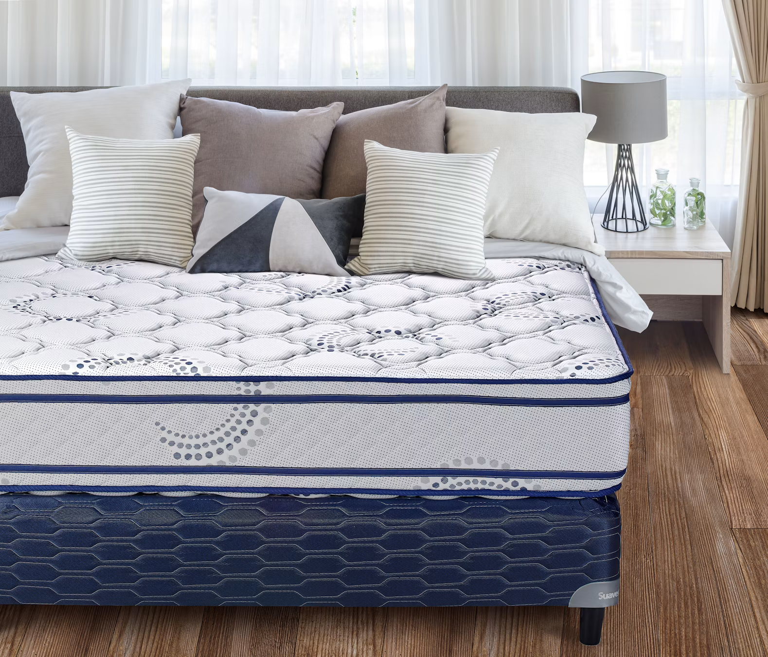 How to Choose a Hybrid Mattress for Your Bedroom Makeover