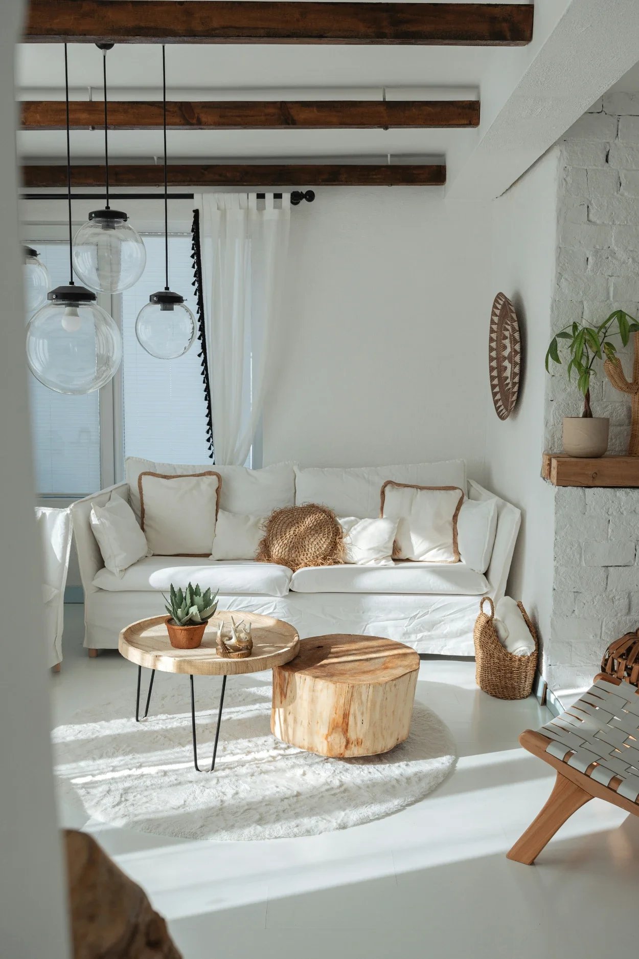 What Does a Full-Service Interior Design Include From Concept To Completion?