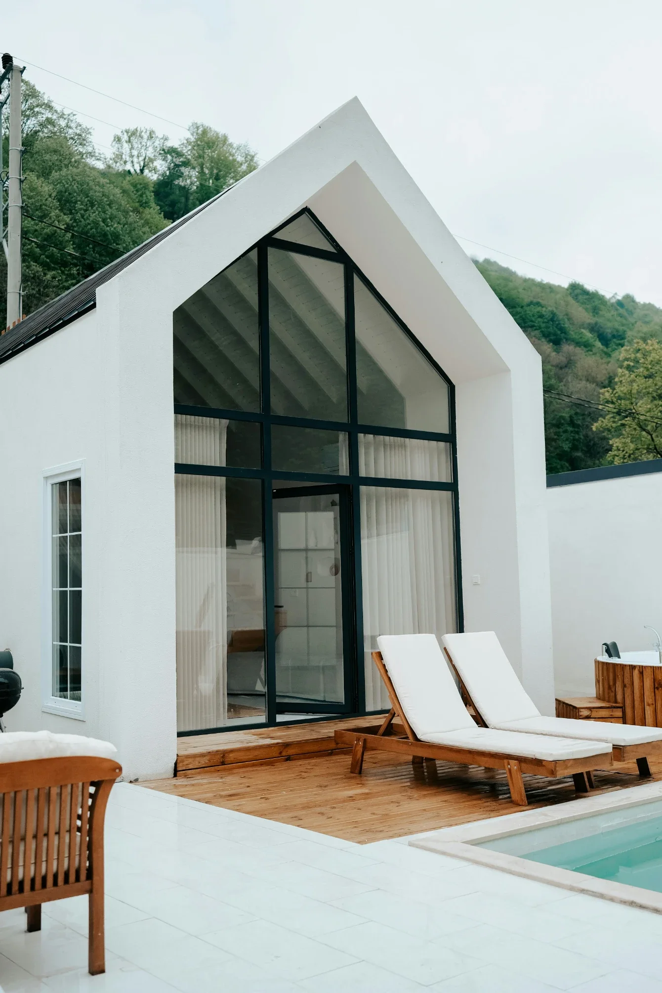 Architectural Design and Construction Services for Modern Living