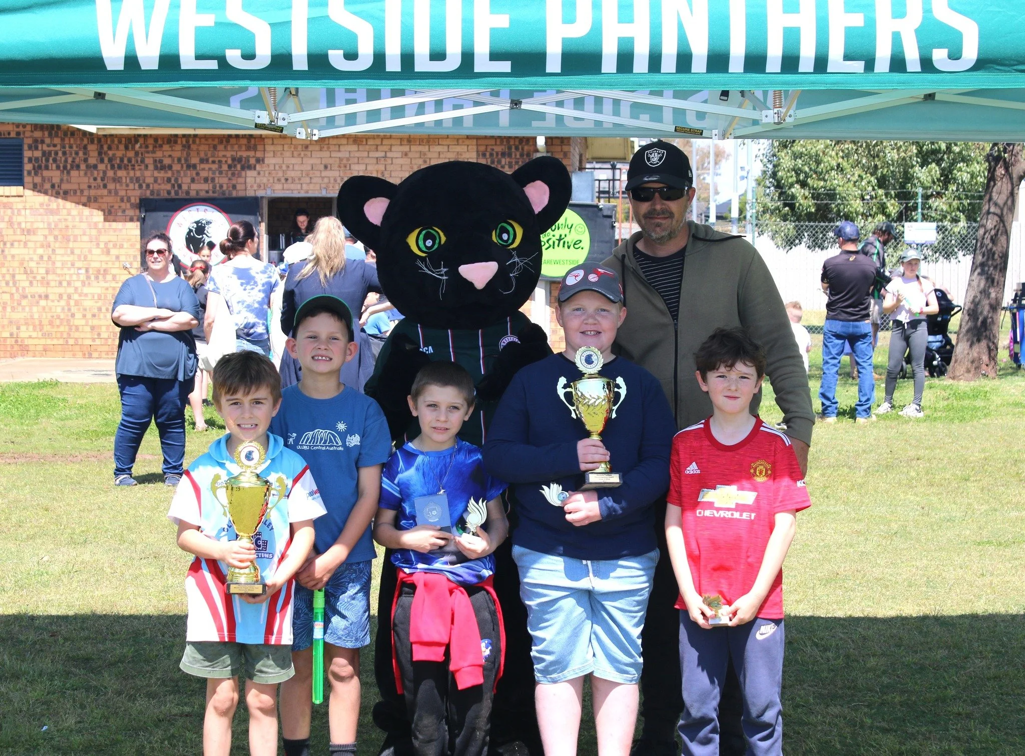 U8 White - Michael Moses 