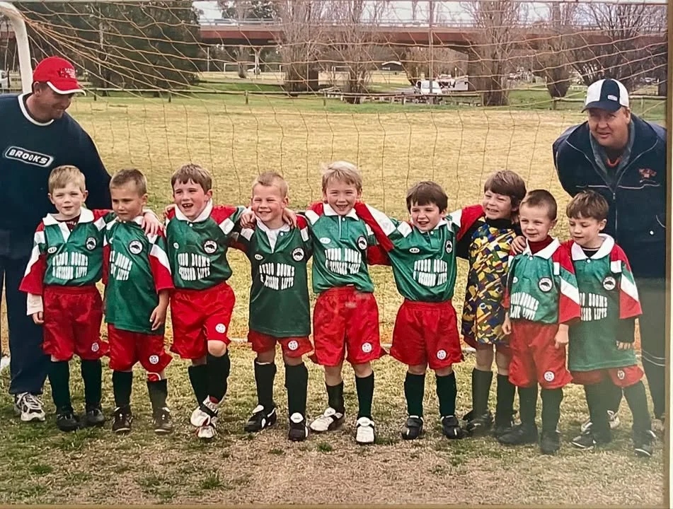 2005 U6  
Coaches: Mark Hawke and Carle Jones.  
Players: Thomas Clipperton, ?, Jack Jones, Matt Burton, Lachie Keen, Sam Fraser, Joey Matthews, Nathan Hawke, and Dylan Splitt.
