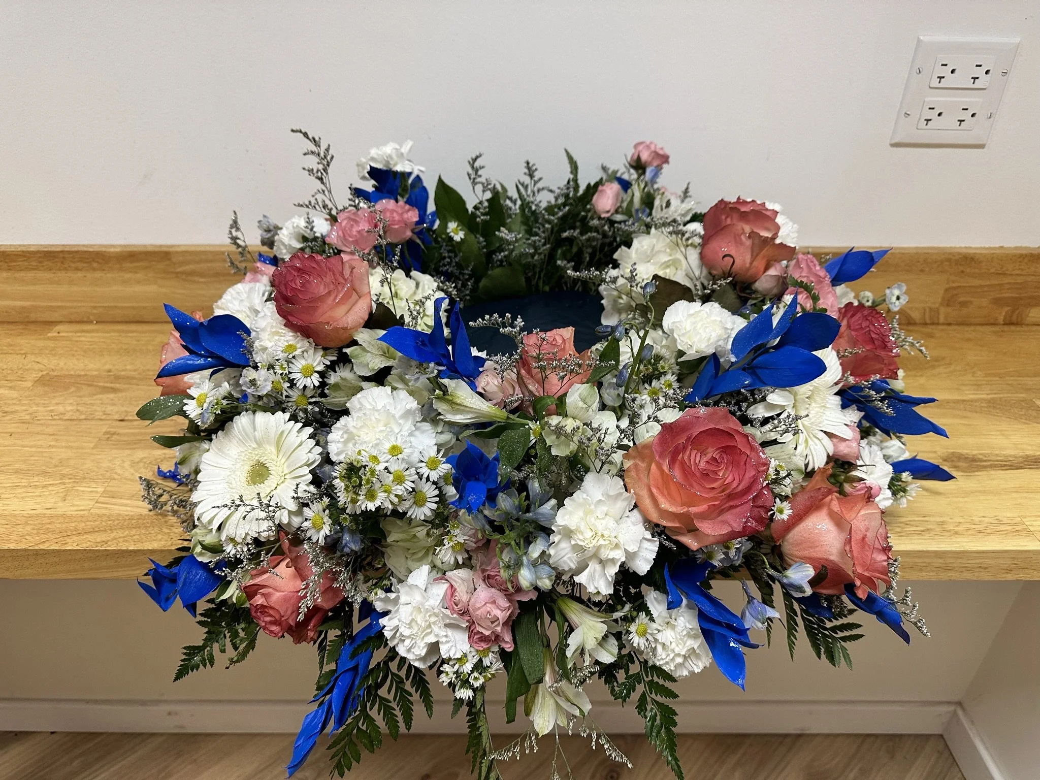 Pink Berry Urn Spray