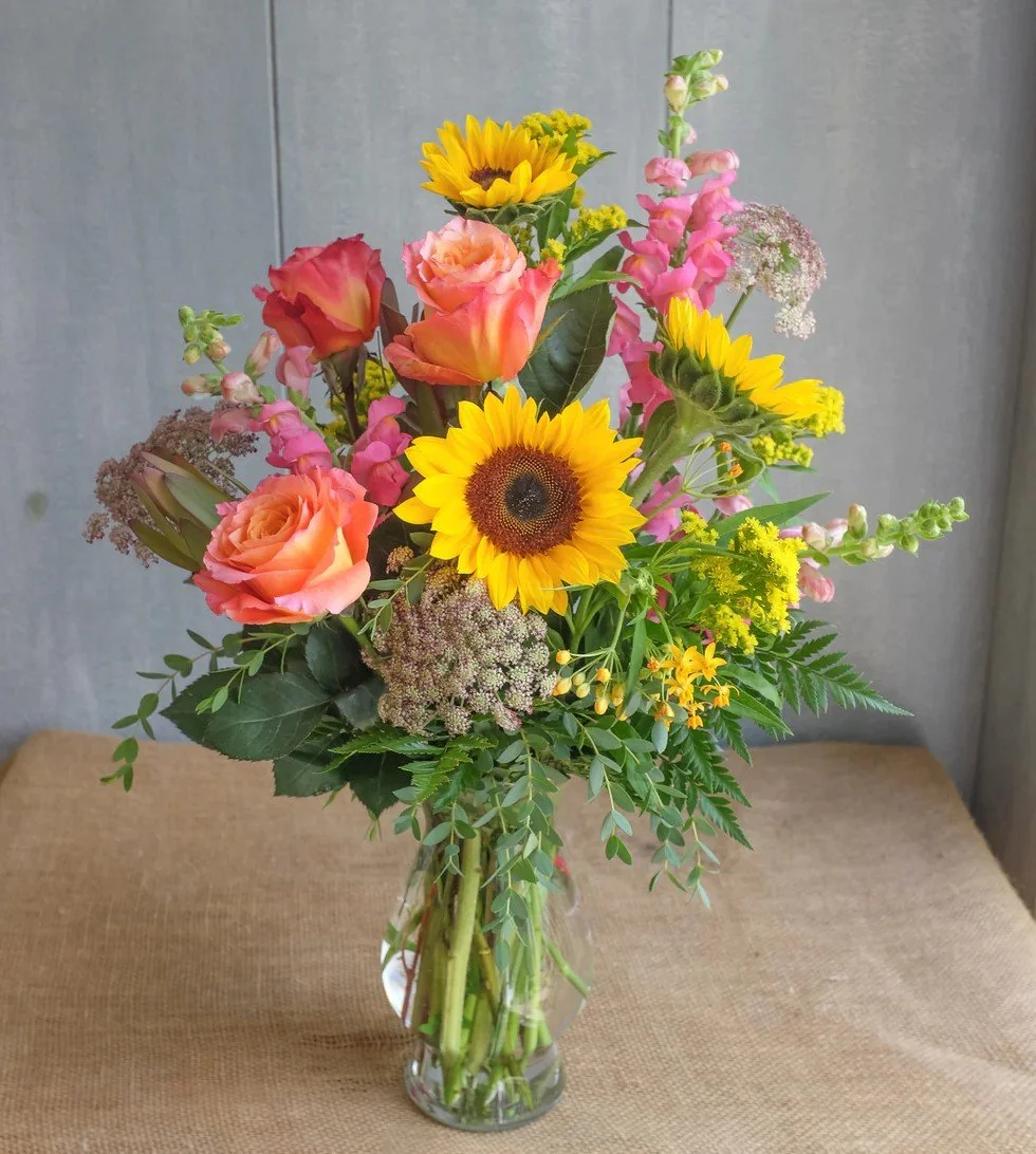 Felicia_Flower_Bouquet.jpeg