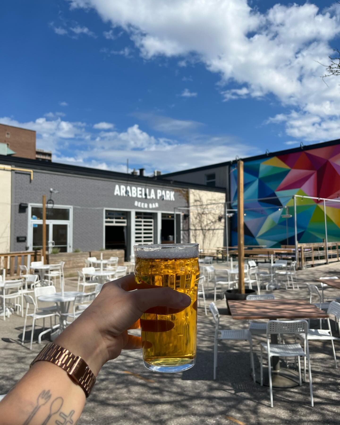 It's tiiiiiiiiiime ☀️🎉🍻

Patio szn is here at the park!! We've done our summer expansion and are ready to keep you beer &amp; burger-ed up 🍔🍟🍺😎

Come kick off the season with us! Here for ya til 10 tonight 💥