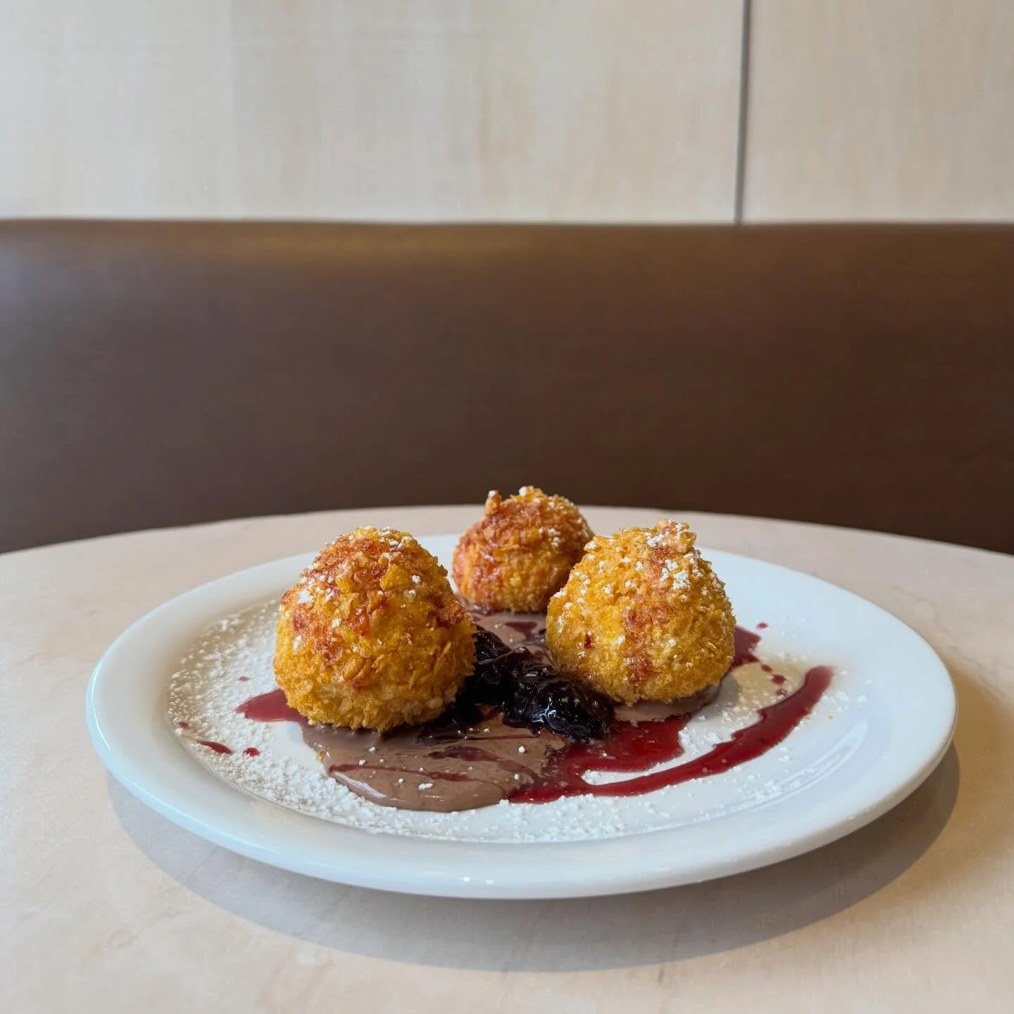DEEP FRIED CHEESECAKE 🚨🚨🚨🚨
crusted vanilla cheesecake, chocolate ganache, cherry compote