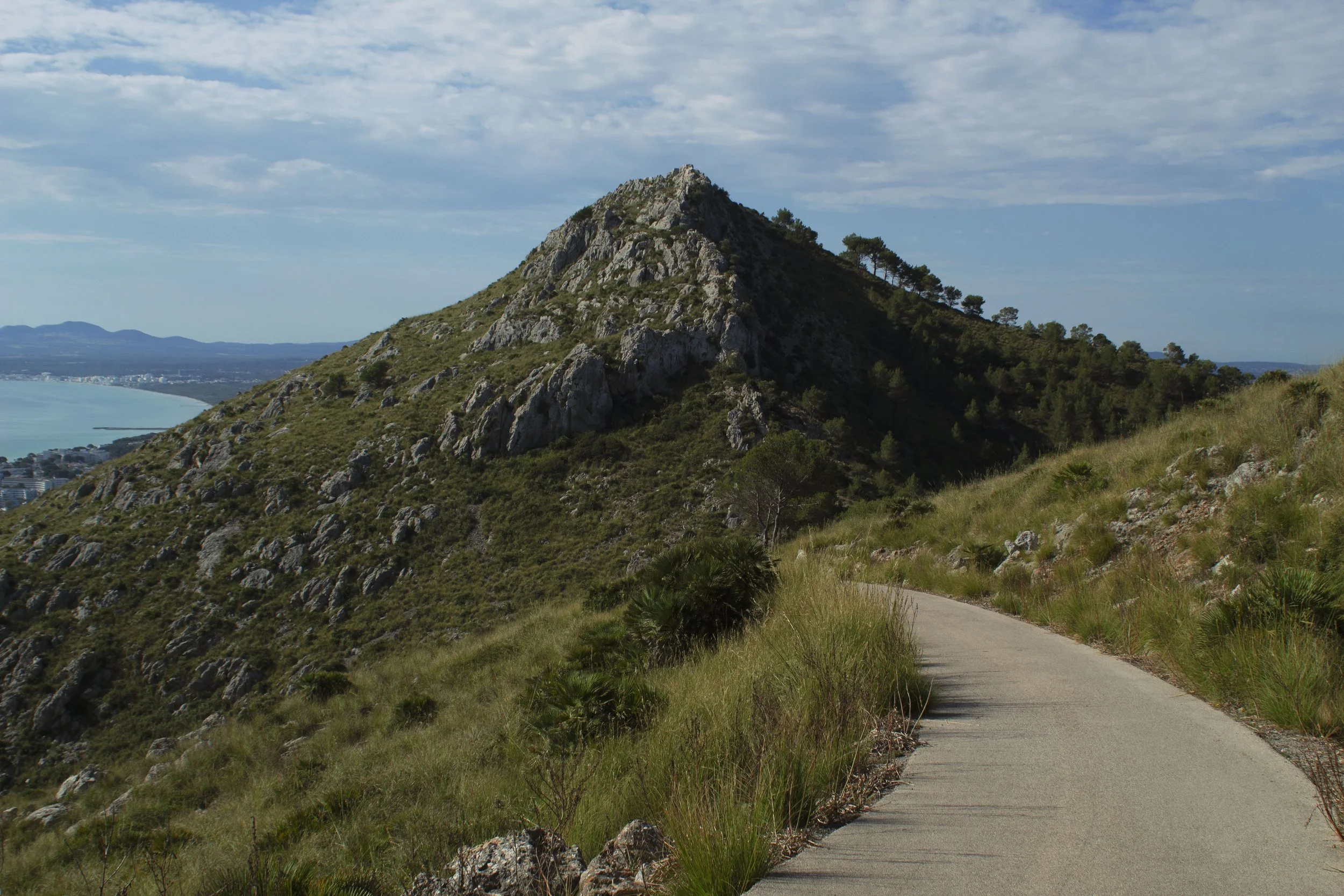 mountain 3.jpg