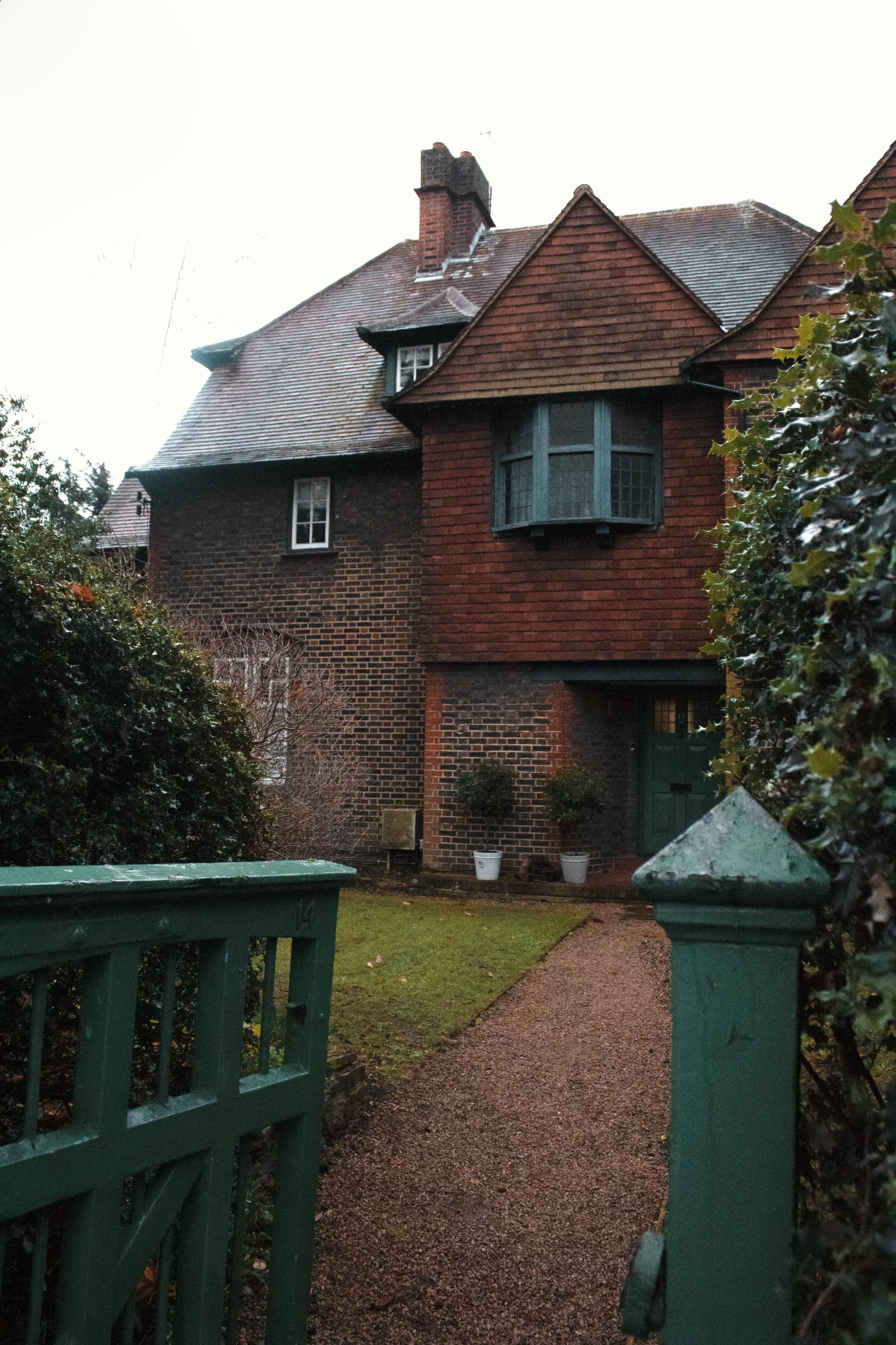 colour photo of a london house