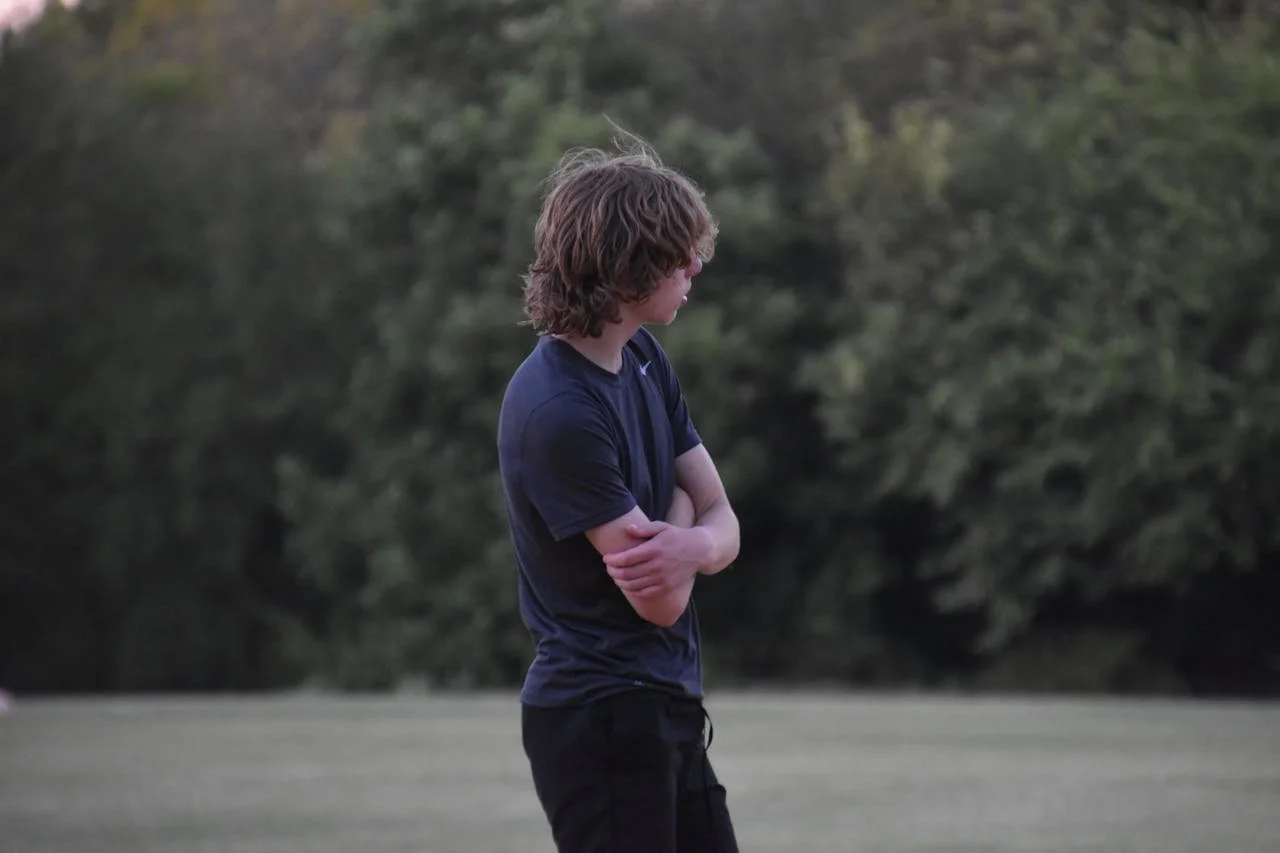 How Teen Anxiety Symptoms Affect School, Friends, and Family