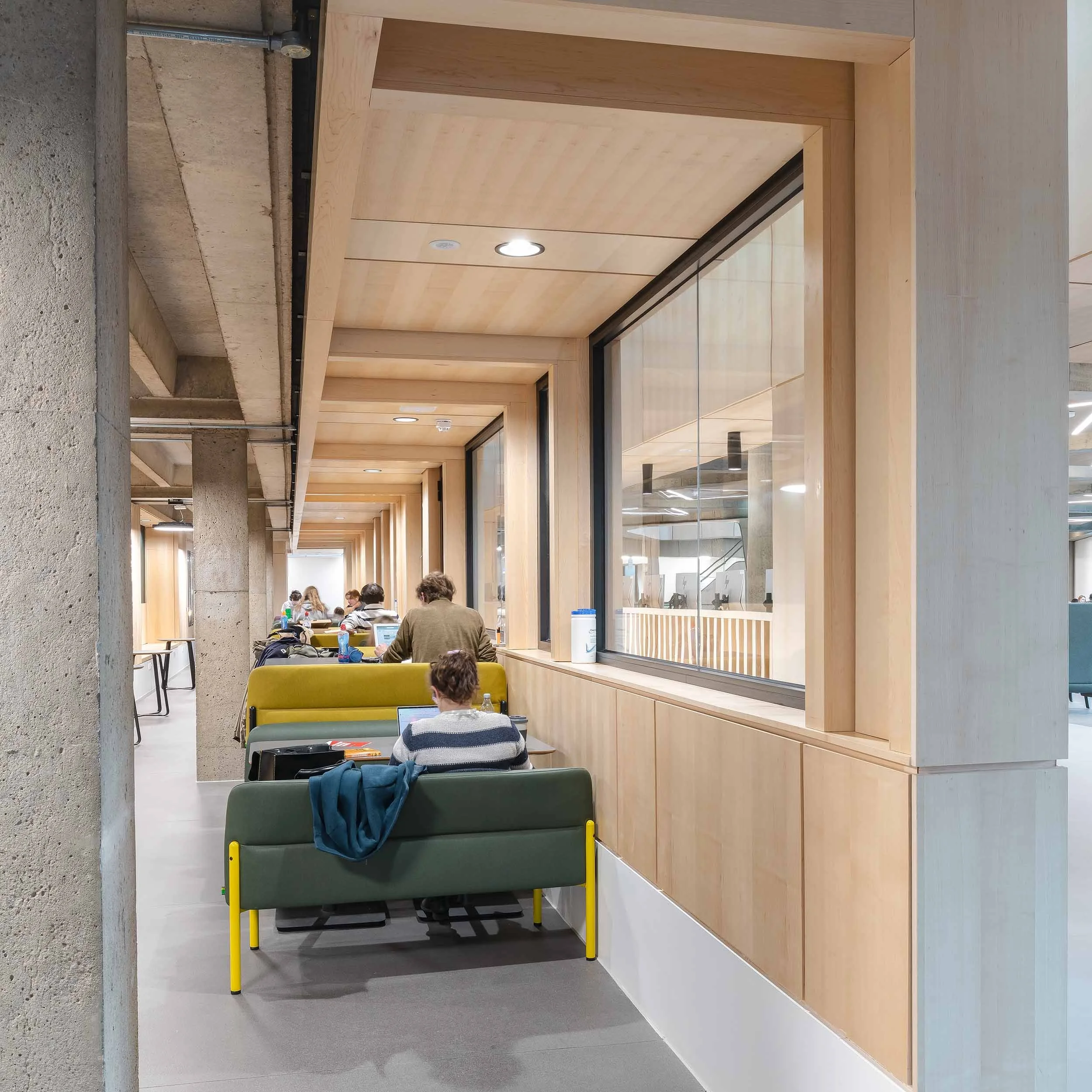 Stirling Uni seating area .jpg