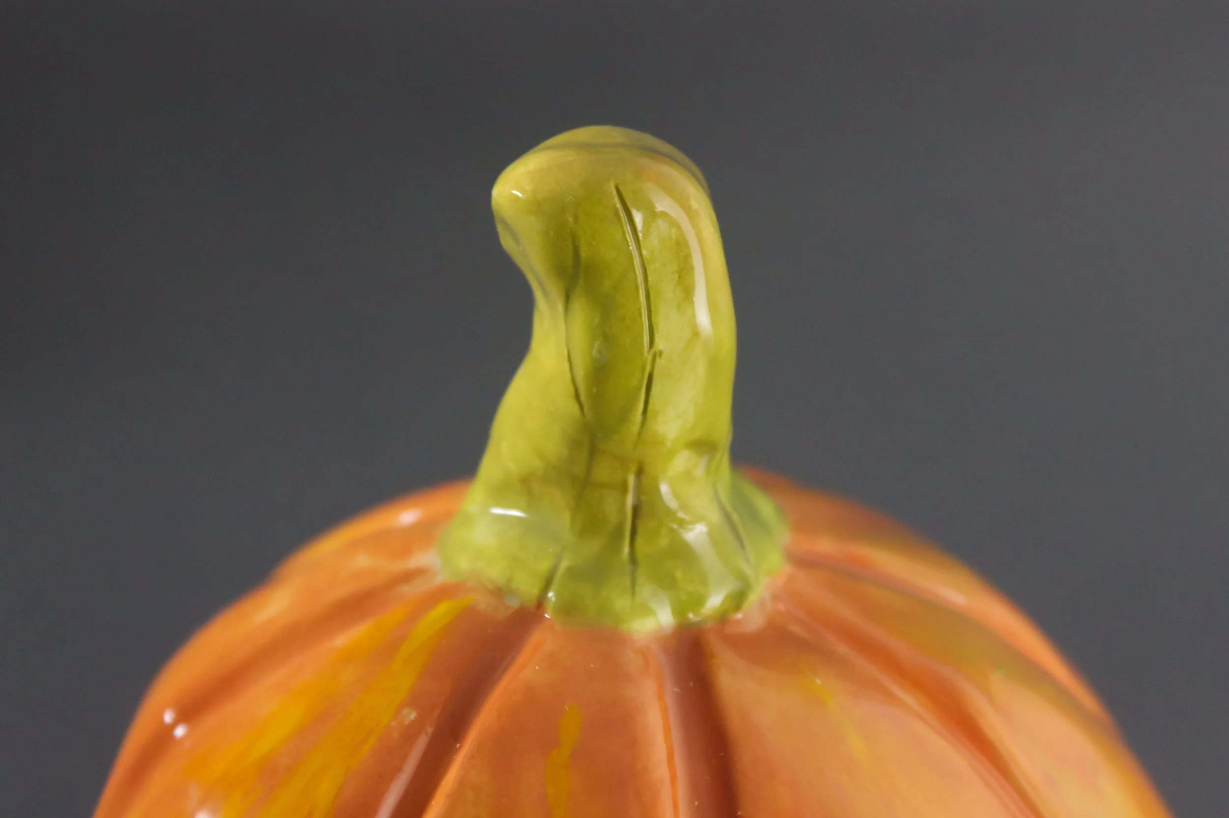 Big Pumpkin Top Detail_closeup.jpg