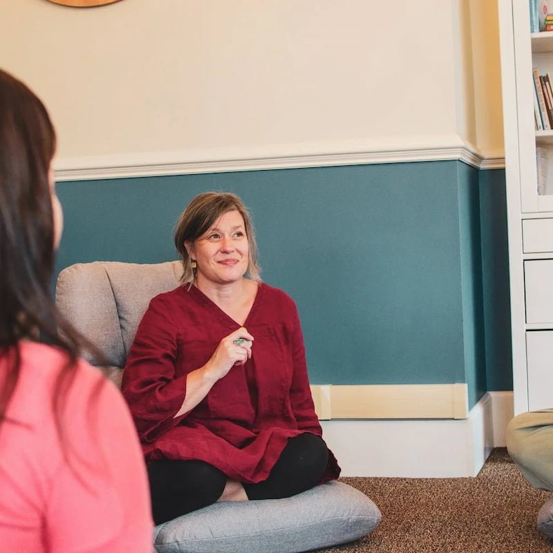 Shannon Waliser in a circle group session