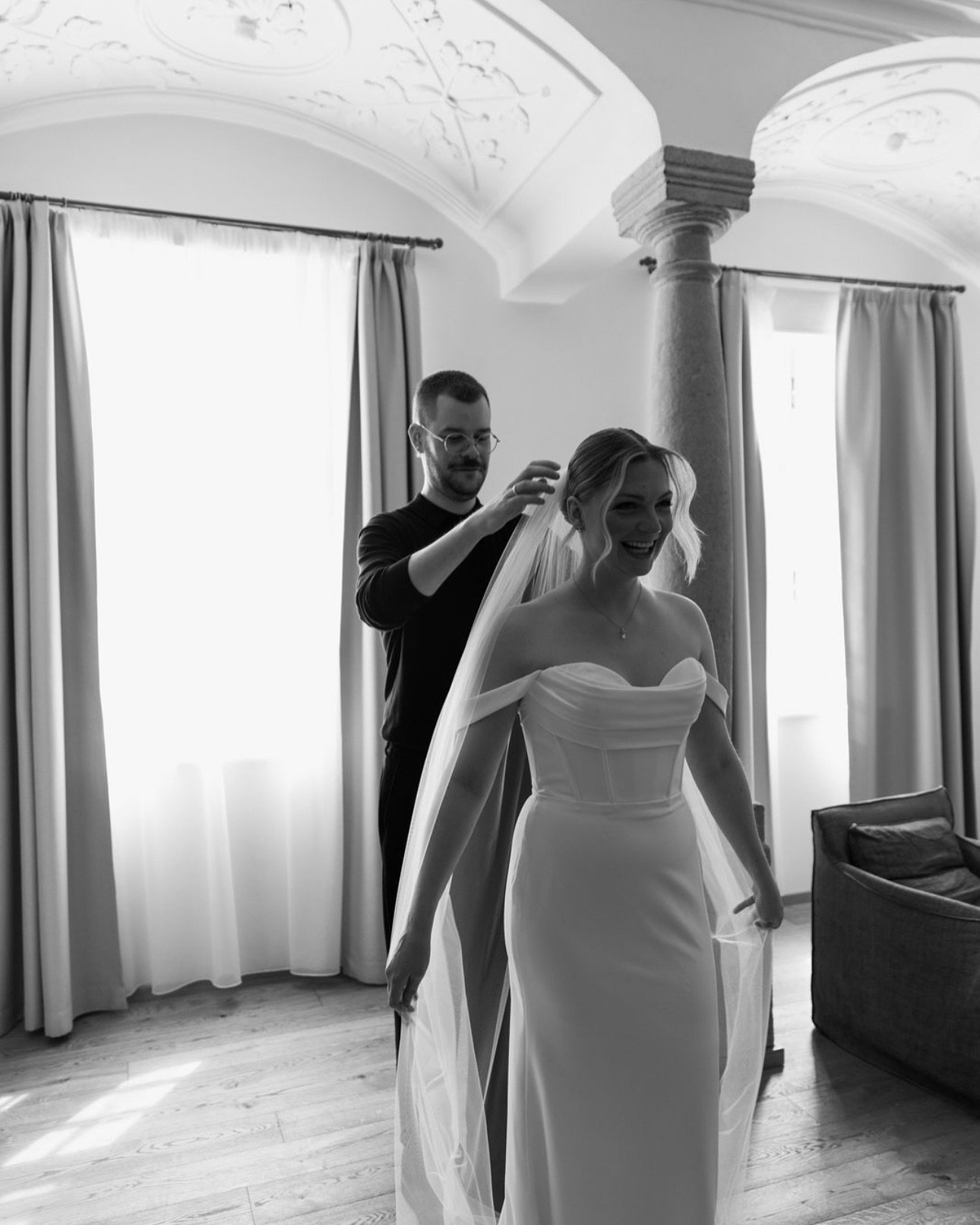 #gettingready #bride ✨

@schwanzerandreas