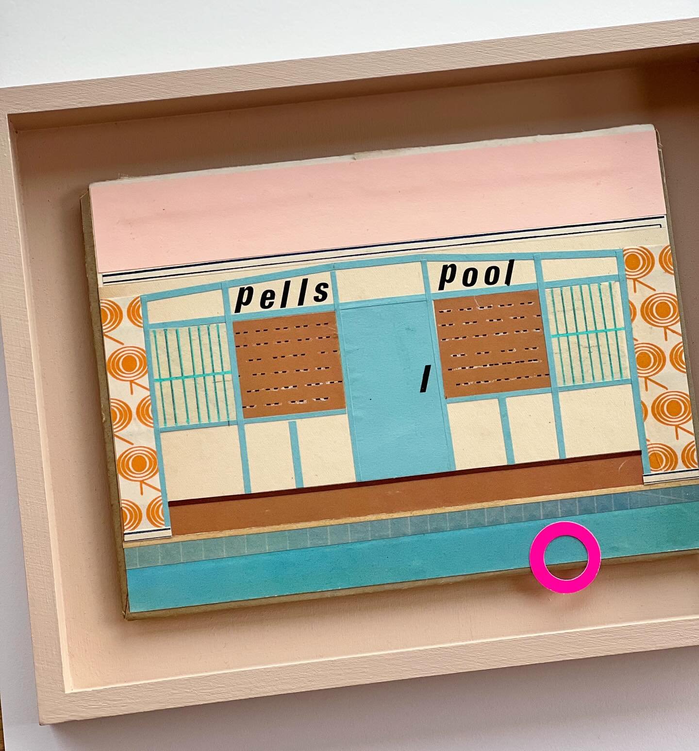 I am at Lewes Town Hall with @artistsandmakers today until 5pm!

There are loads amazing makers here, so time well worth a visit.

This collage has received a lot of love and I have print versions available. 

Come and say hello!