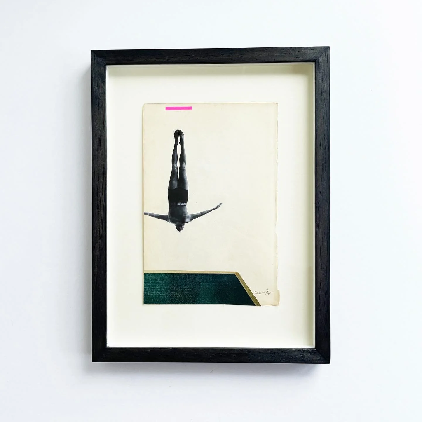 s a l e

Prints are reduced by 15% and originals are reduced by 25%

If you feel like refreshing your walls, pop over to my website and see what&rsquo;s on offer. Link in profile.

#sale #artsale #brightonartist #swandive #swimmingpool