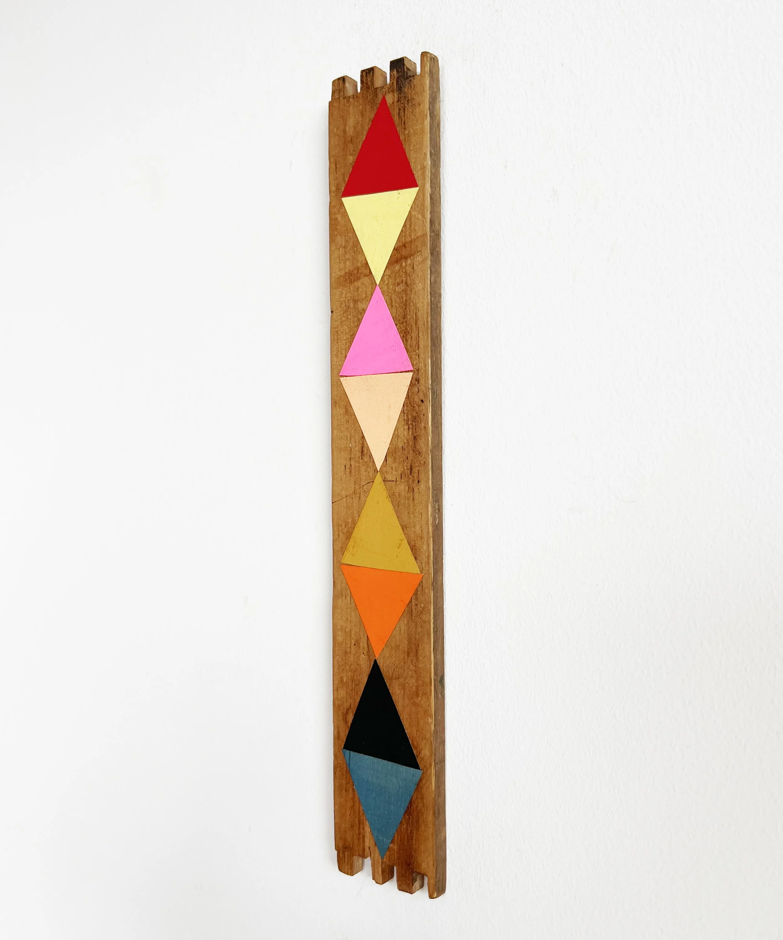 Artefact 10 b.jpg