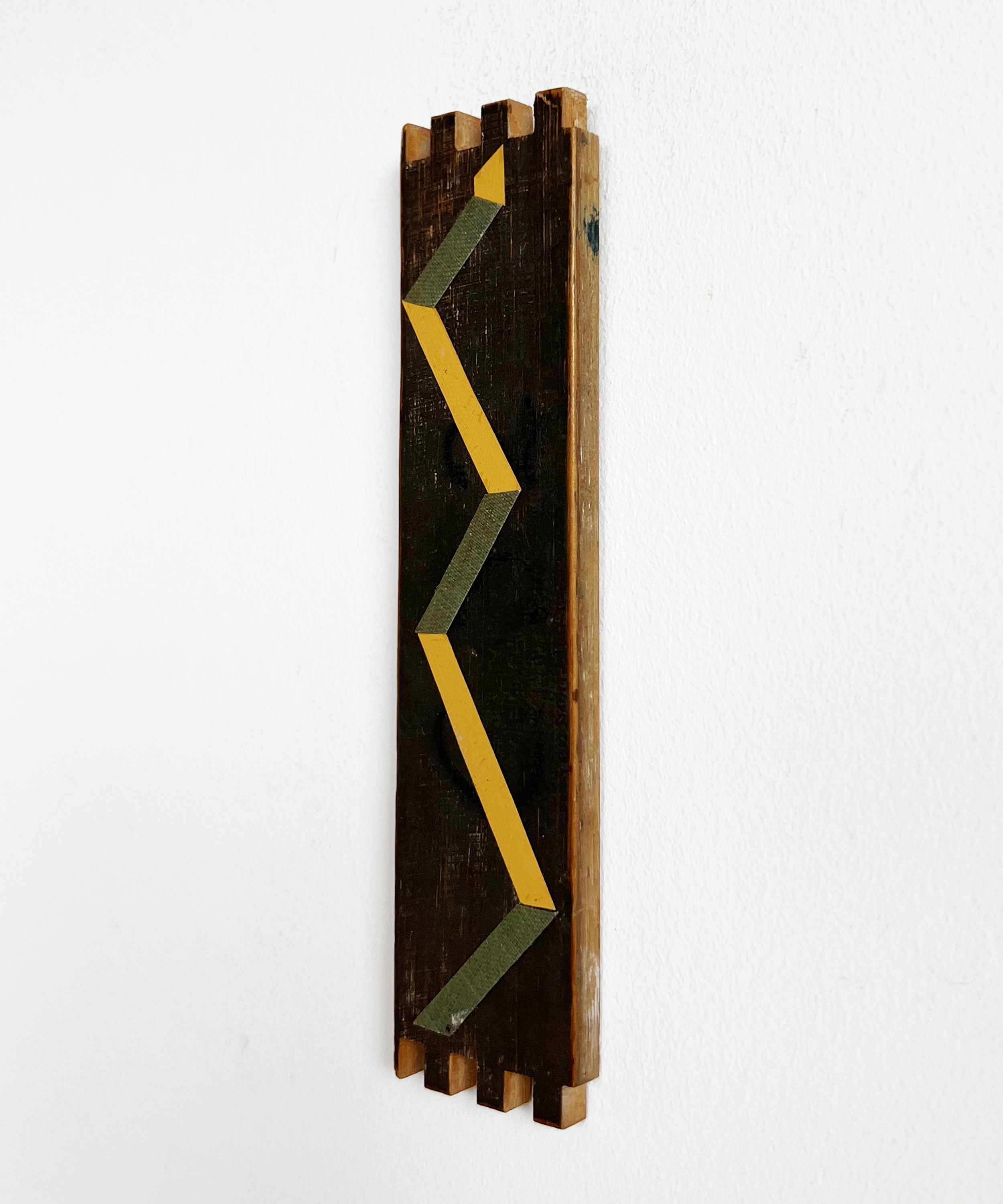 Artefact 6 b.jpg