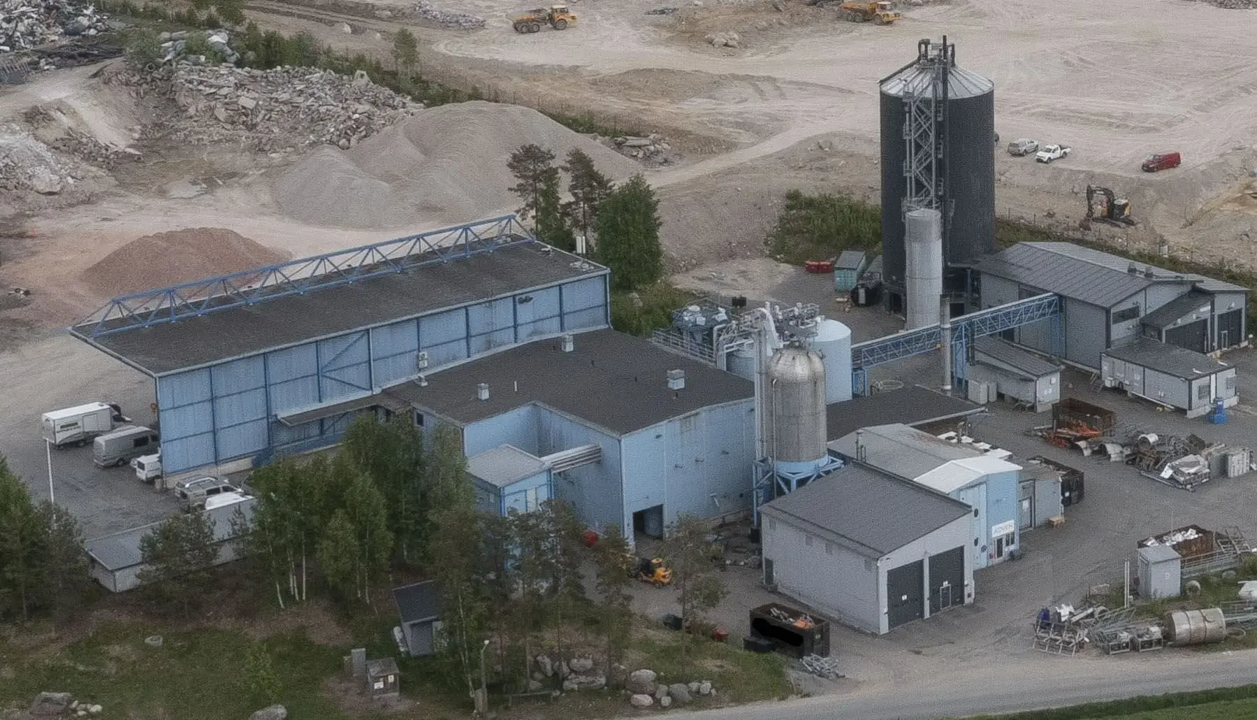 Picture showing a factory building in Hämeenlinna