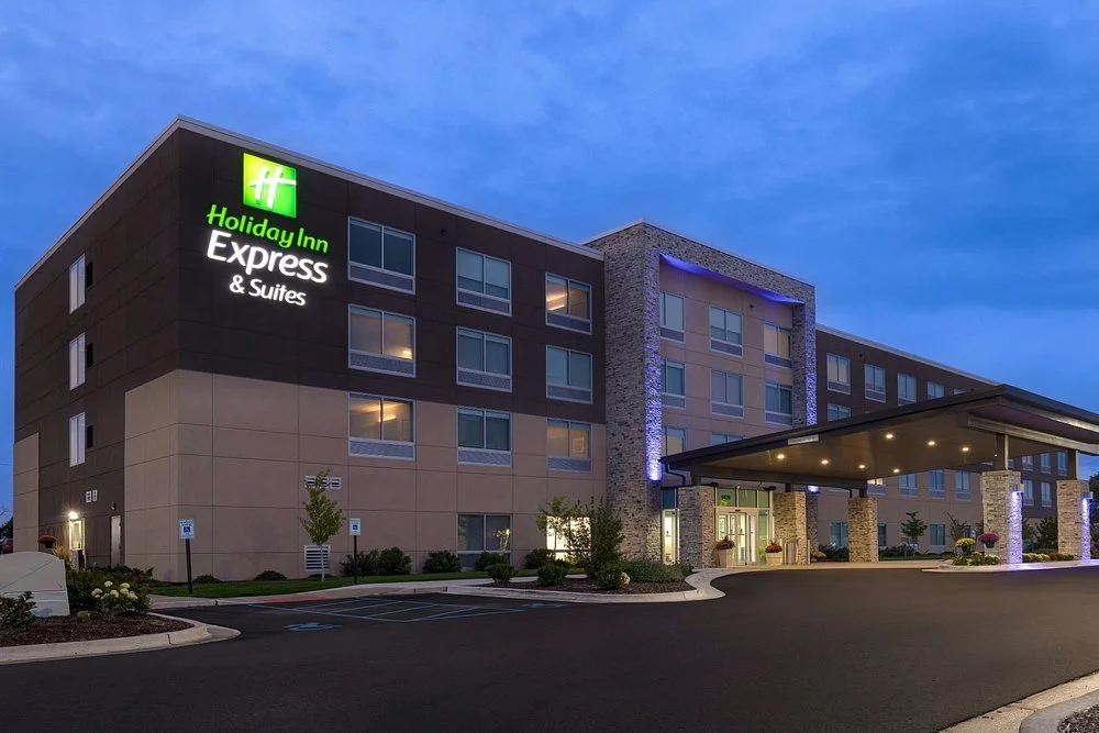 Holiday Inn Express & Suites