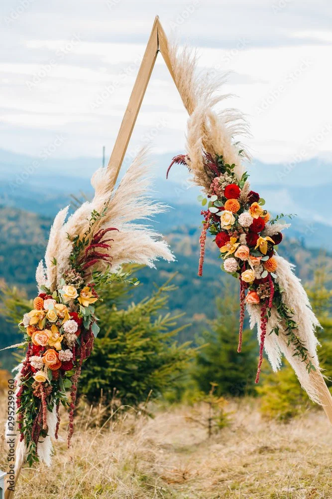 1 Altar Arch