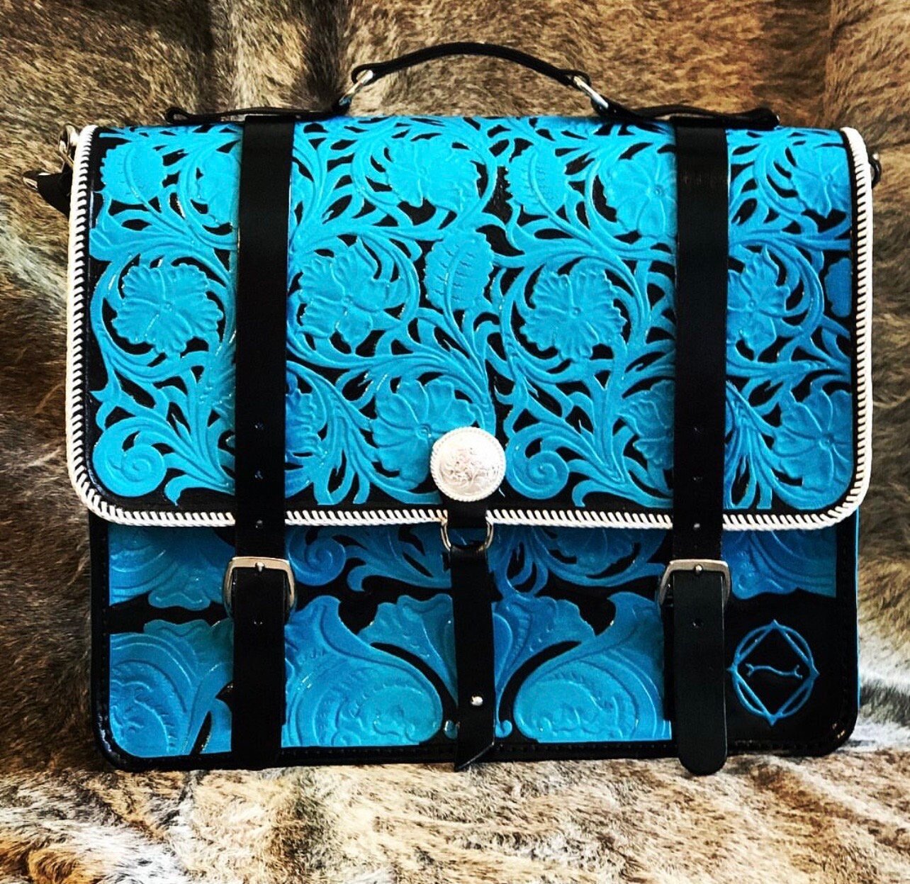 https://i.etsystatic.com/43638603/r/il/bd3a76/5028707859/il_fullxfull.5028707859_9crz.jpg